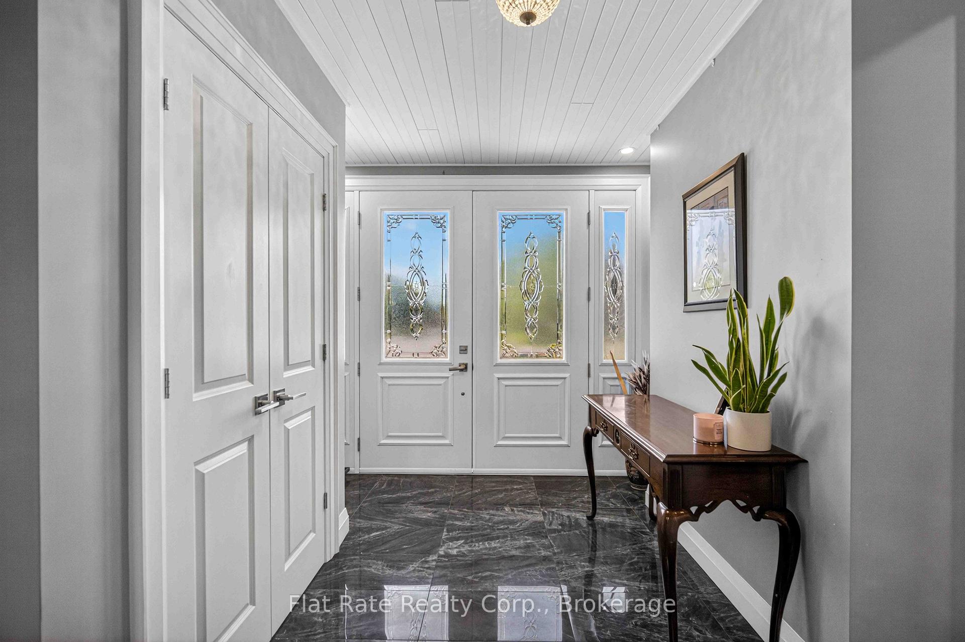 Photo 4 of 510 Monaghan Road, Peterborough, Otonabee Ward 1 — HOMEH