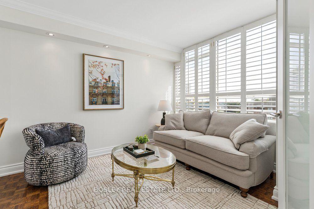 Photo 10 of Unit 915, 268 Ridley Boulevard, Toronto, Bedford Park-Nortown — HOMEH