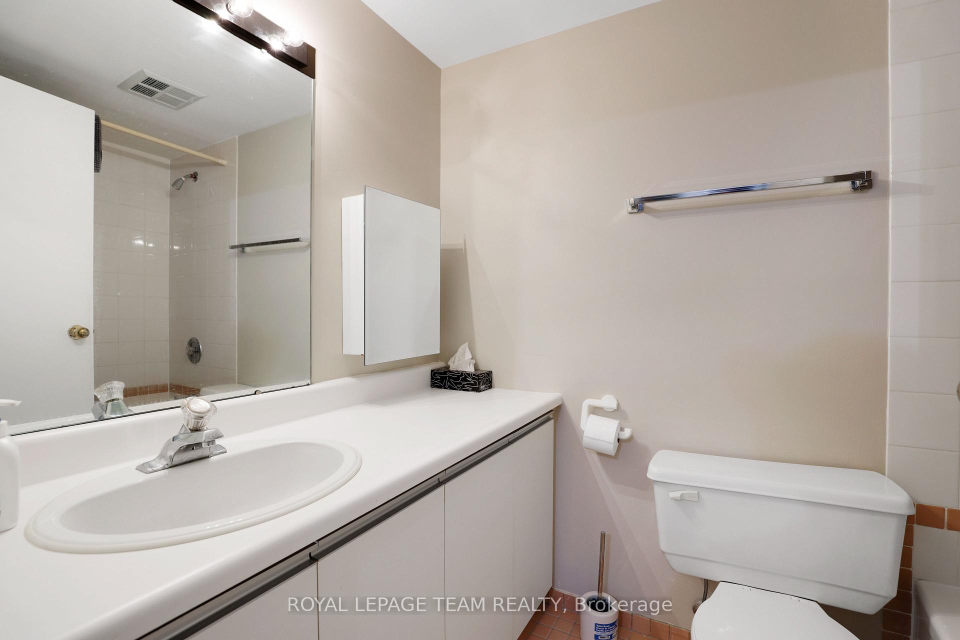 Photo 29 of Unit 904, 110 Forward Avenue, Ottawa, Mechanicsville — HOMEH
