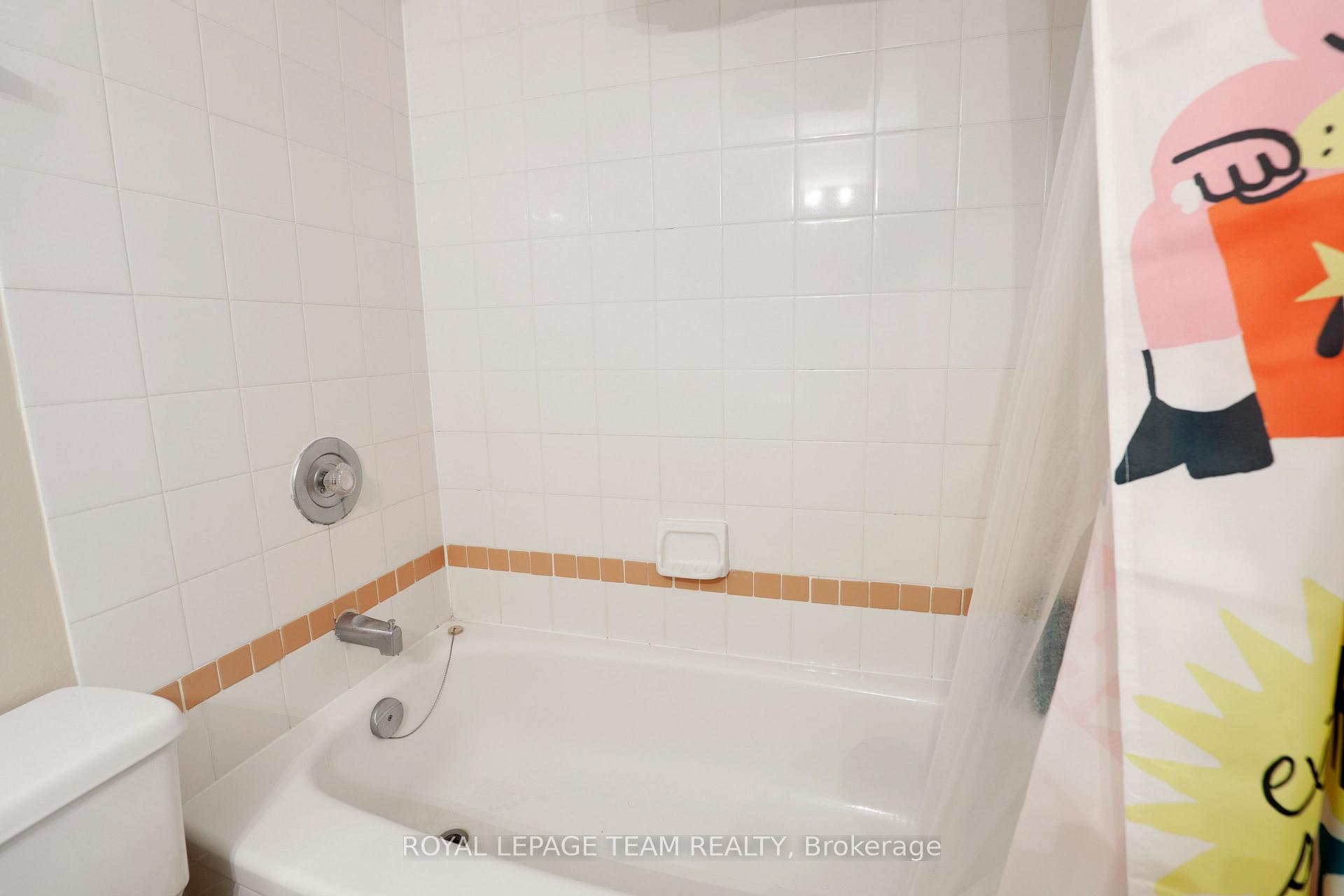 Photo 30 of Unit 904, 110 Forward Avenue, Ottawa, Mechanicsville — HOMEH