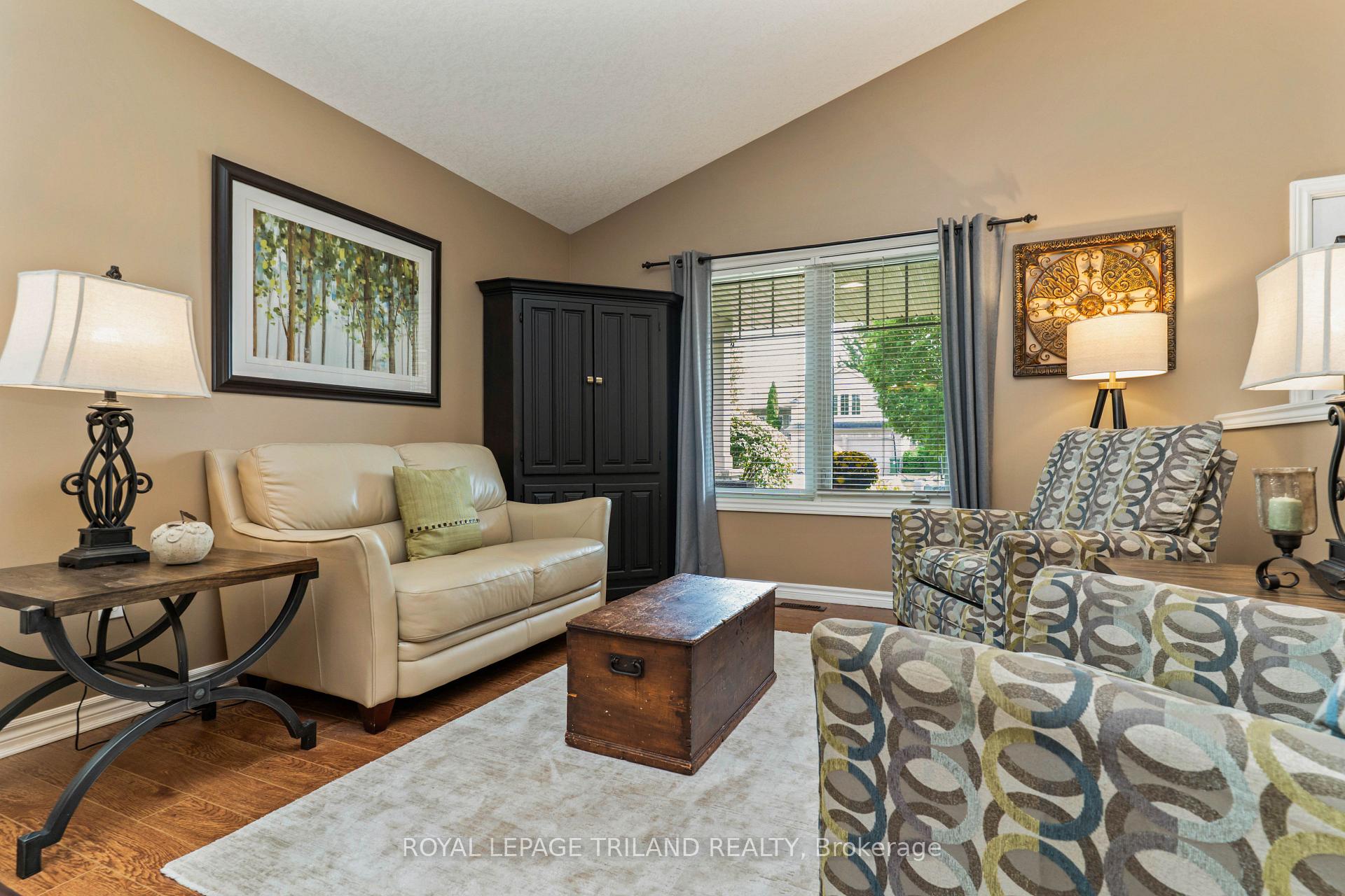Photo 4 of 5 Sandpiper Place, St. Thomas — HOMEH