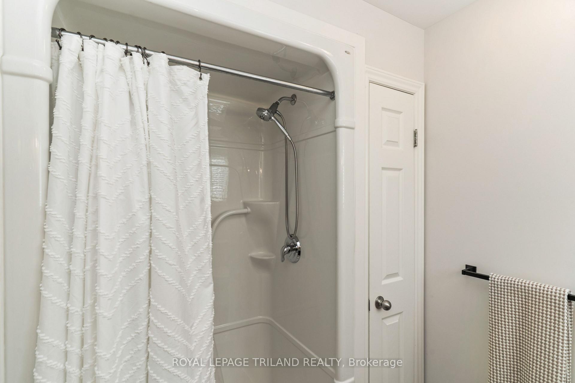 Photo 17 of 5 Sandpiper Place, St. Thomas — HOMEH