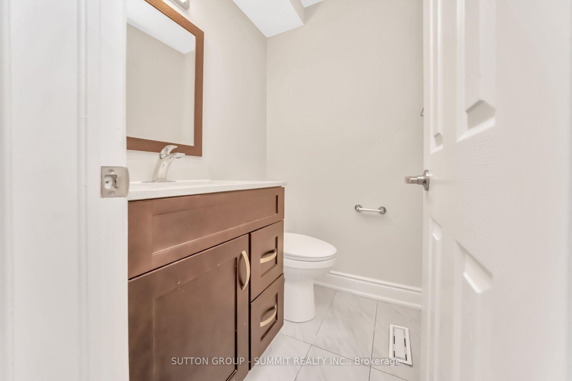 Photo 23 of 45 Cutters Crescent, Brampton, Fletcher's West — HOMEH