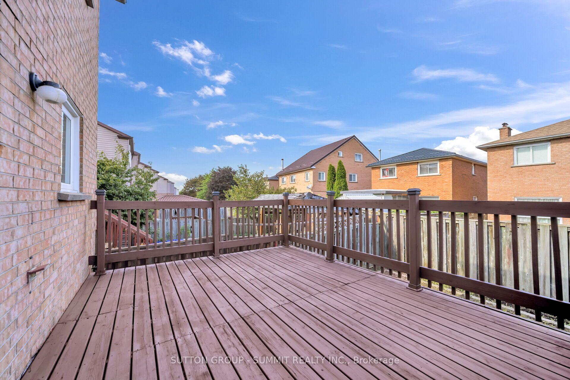 Photo 43 of 45 Cutters Crescent, Brampton, Fletcher's West — HOMEH