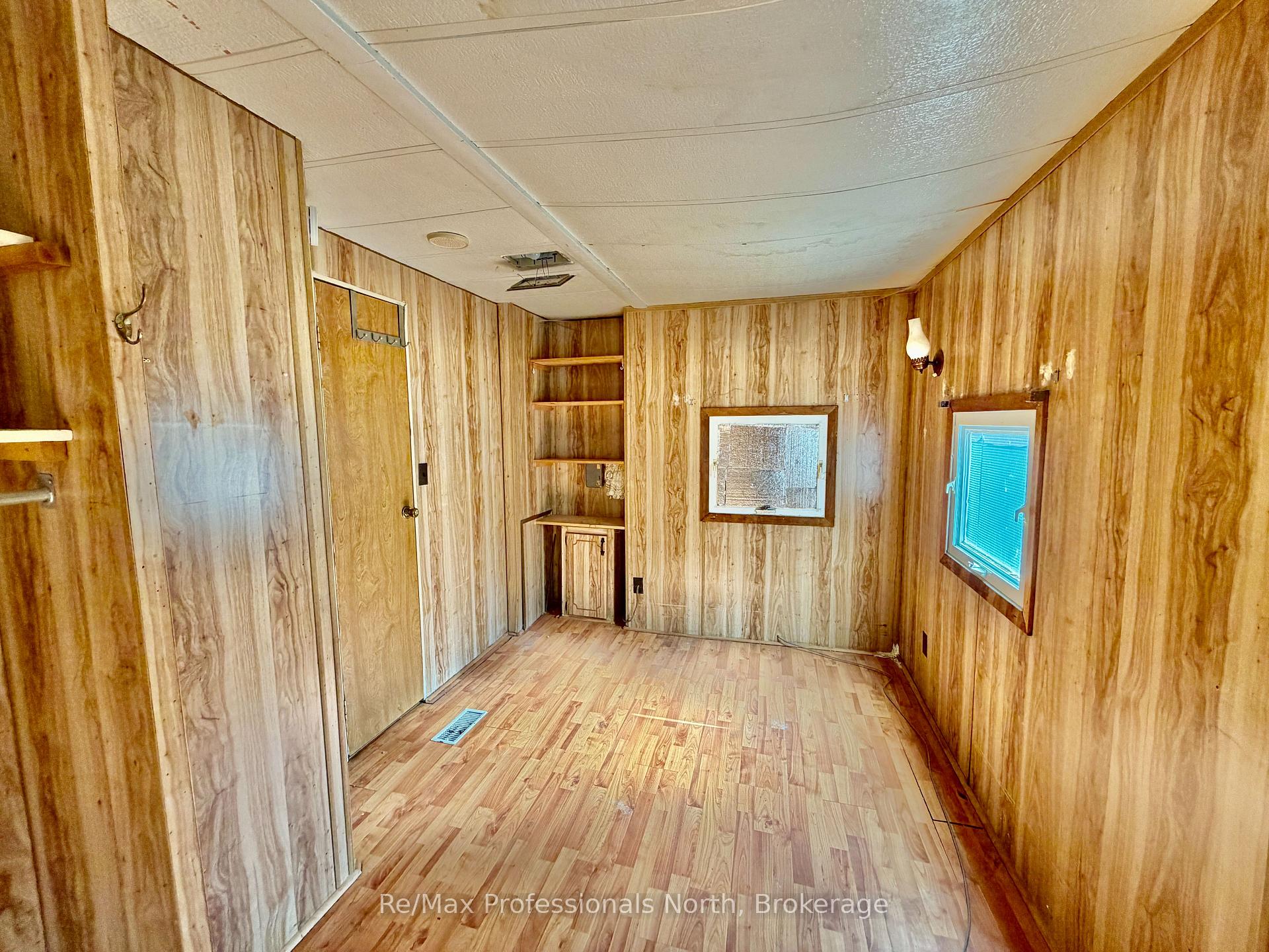 Photo 10 of Unit 7, 1007 Racoon Road, Gravenhurst, Morrison — HOMEH