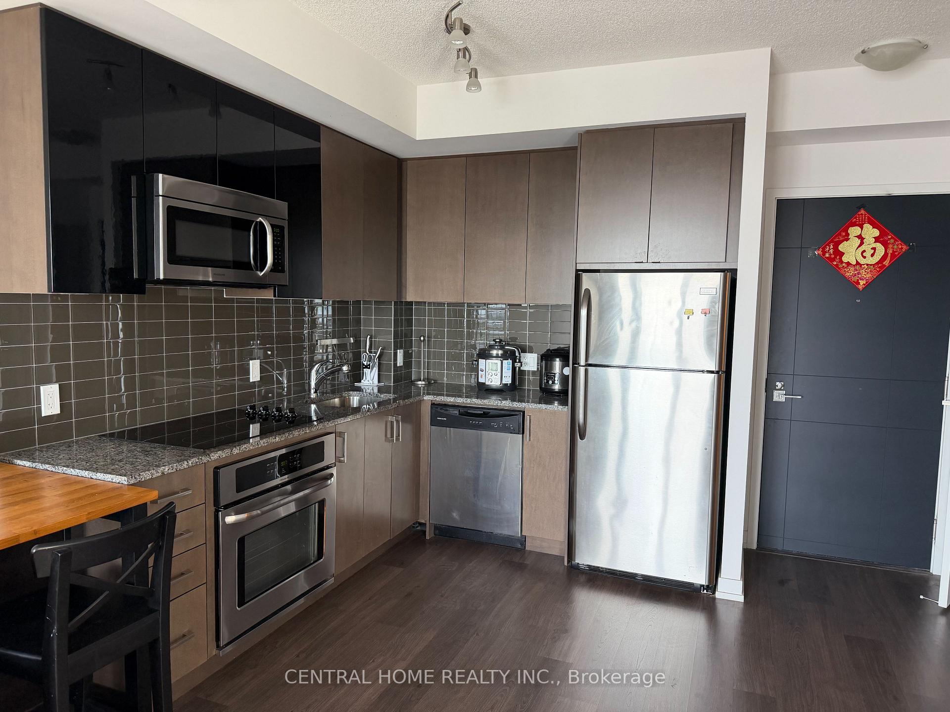 Photo 3 of Unit 2619, 98 Lillian Street, Toronto, Mount Pleasant West — HOMEH