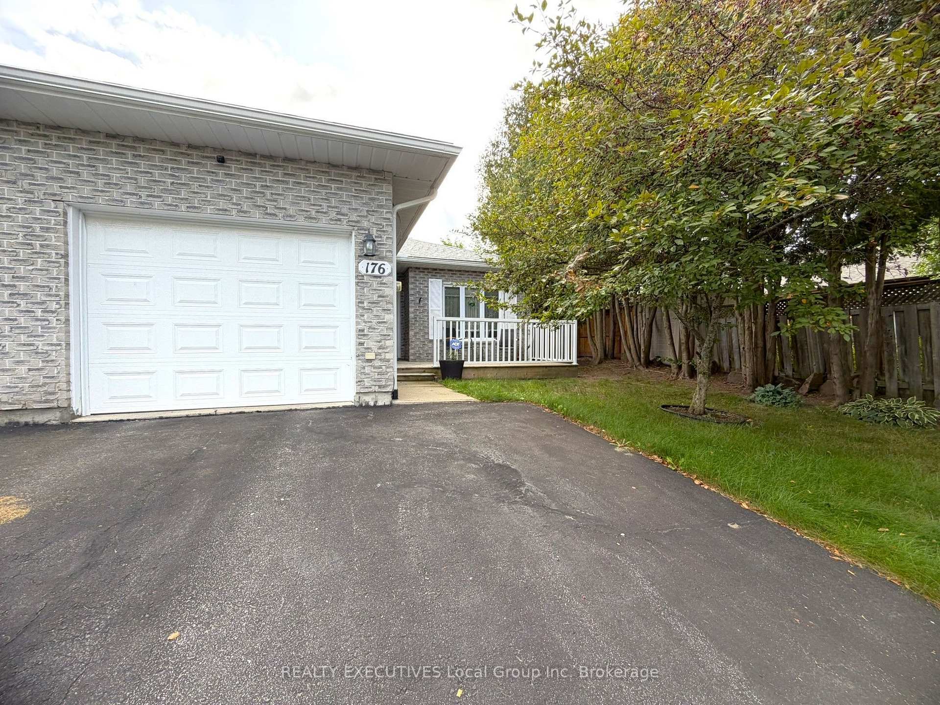 Photo 1 of 176 Cloverbrae Crescent, North Bay, Ferris — HOMEH