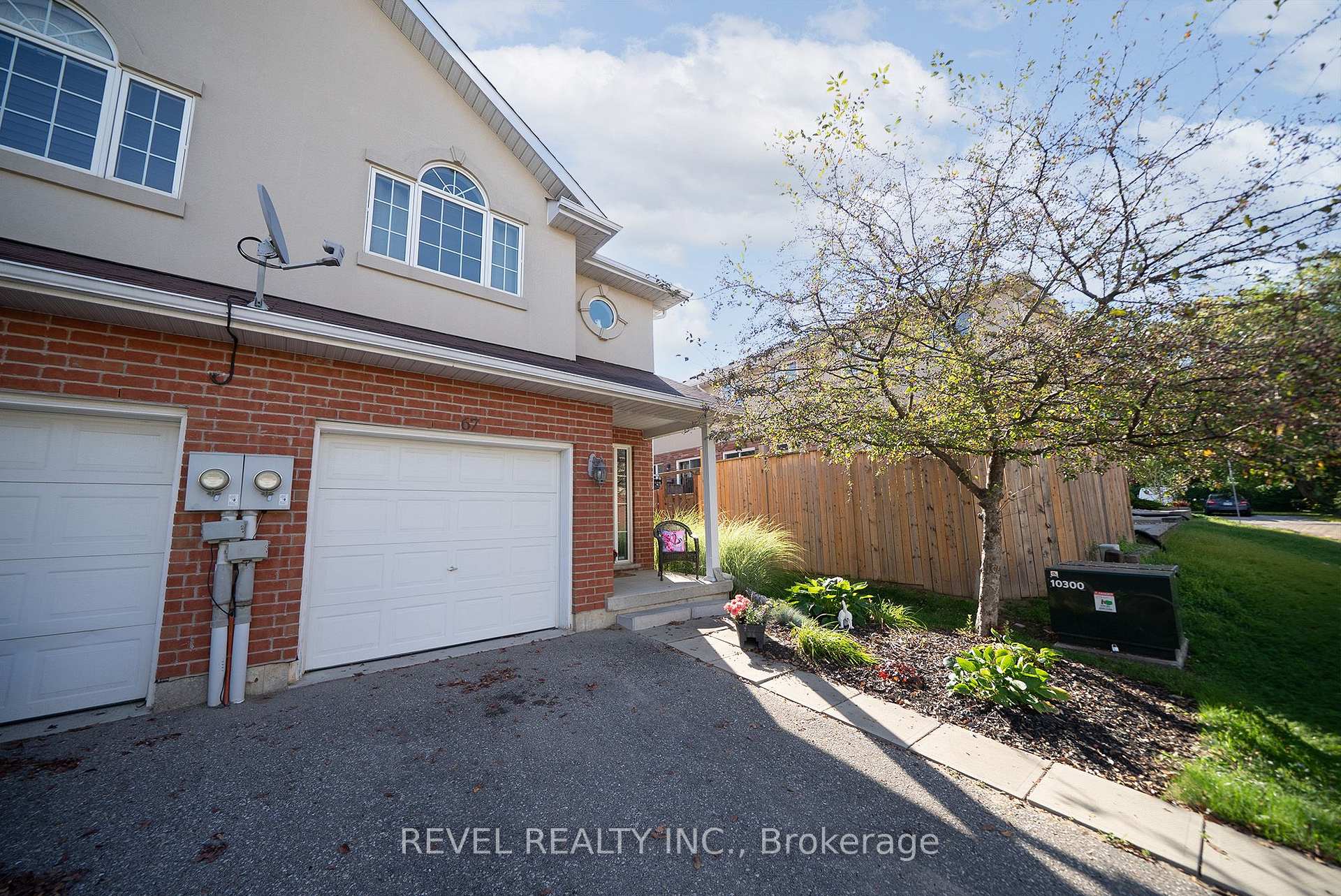 Photo 4 of Unit 67, 20 McConkey Crescent, Brantford, East Ward — HOMEH