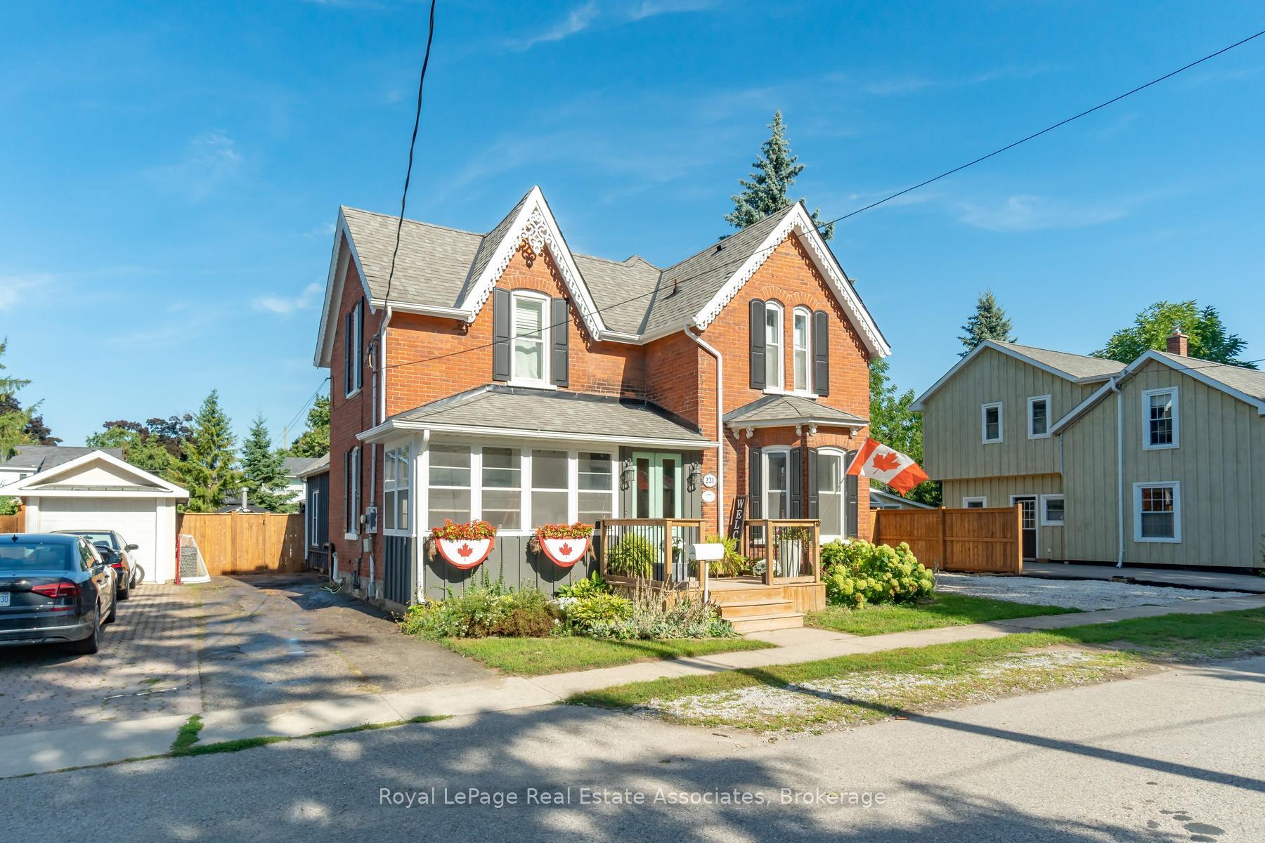 Photo 3 of 231 Arthur Street, Halton Hills, Acton — HOMEH