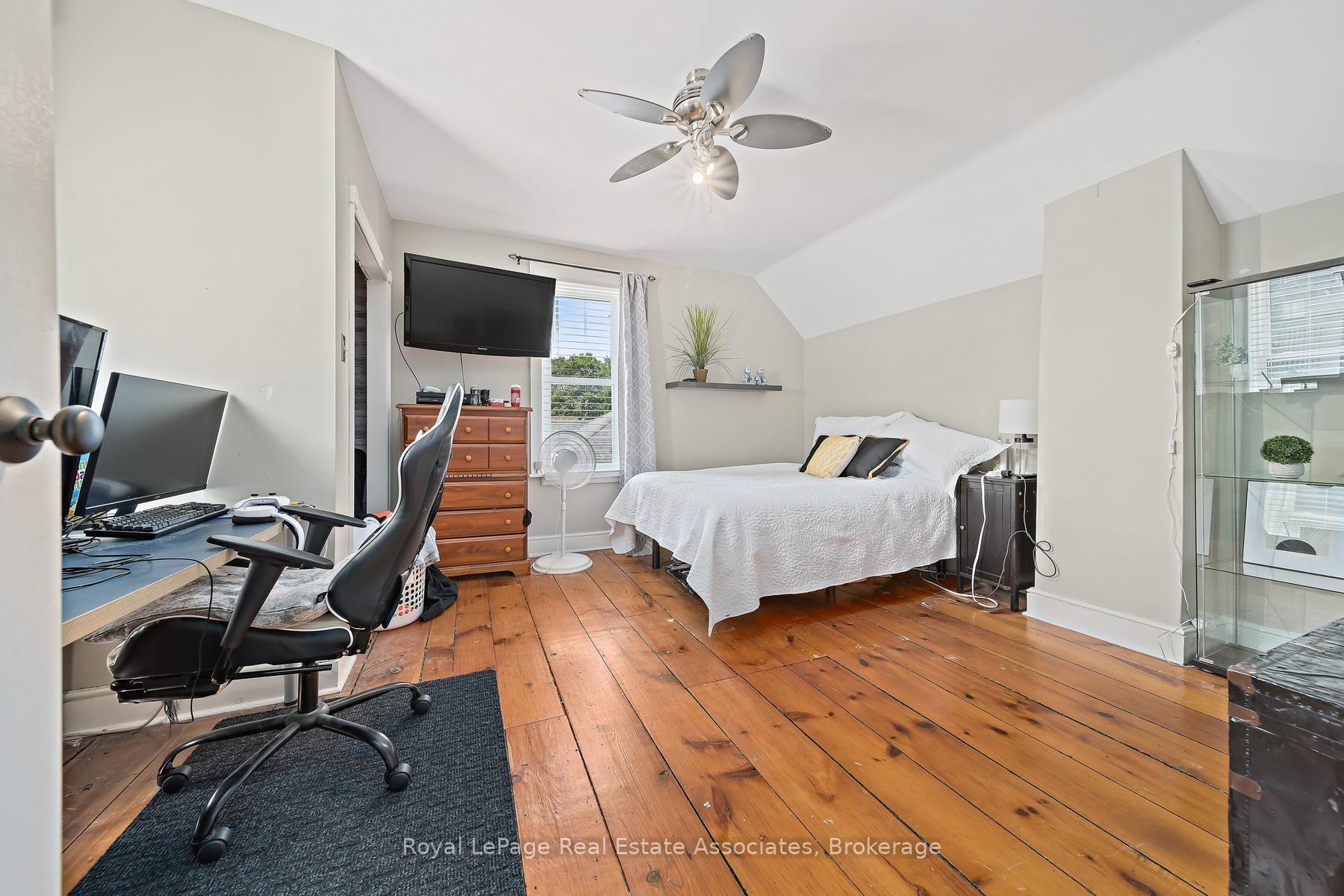 Photo 31 of 231 Arthur Street, Halton Hills, Acton — HOMEH