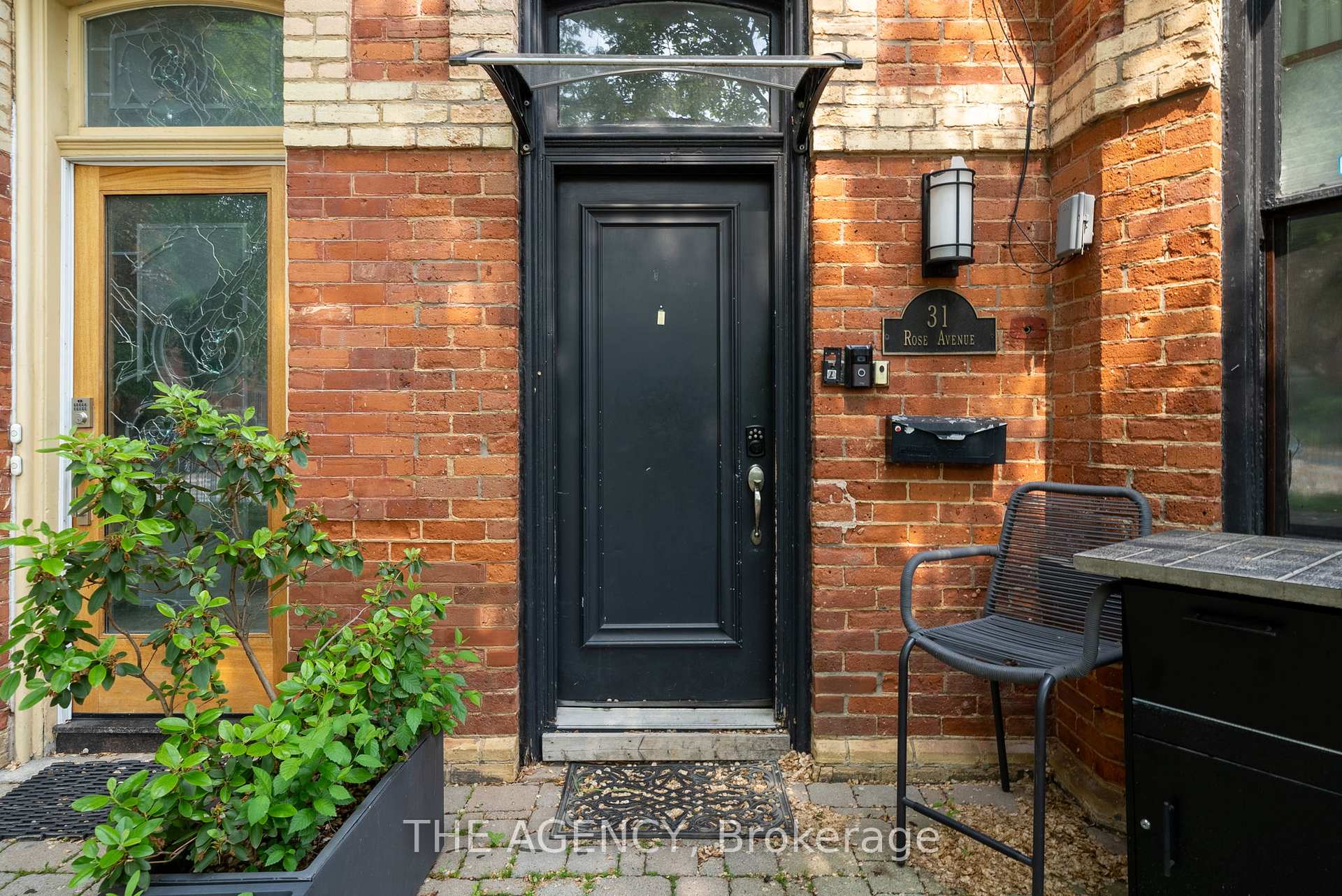 Photo 2 of 31 Rose Avenue, Toronto, Cabbagetown-South St. James Town — HOMEH