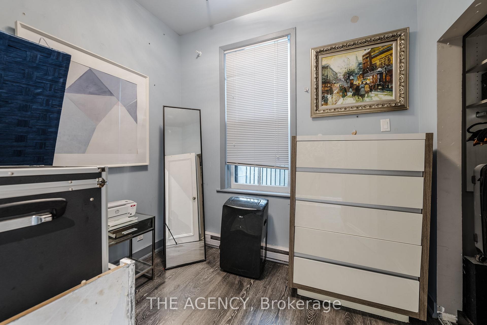 Photo 11 of 31 Rose Avenue, Toronto, Cabbagetown-South St. James Town — HOMEH