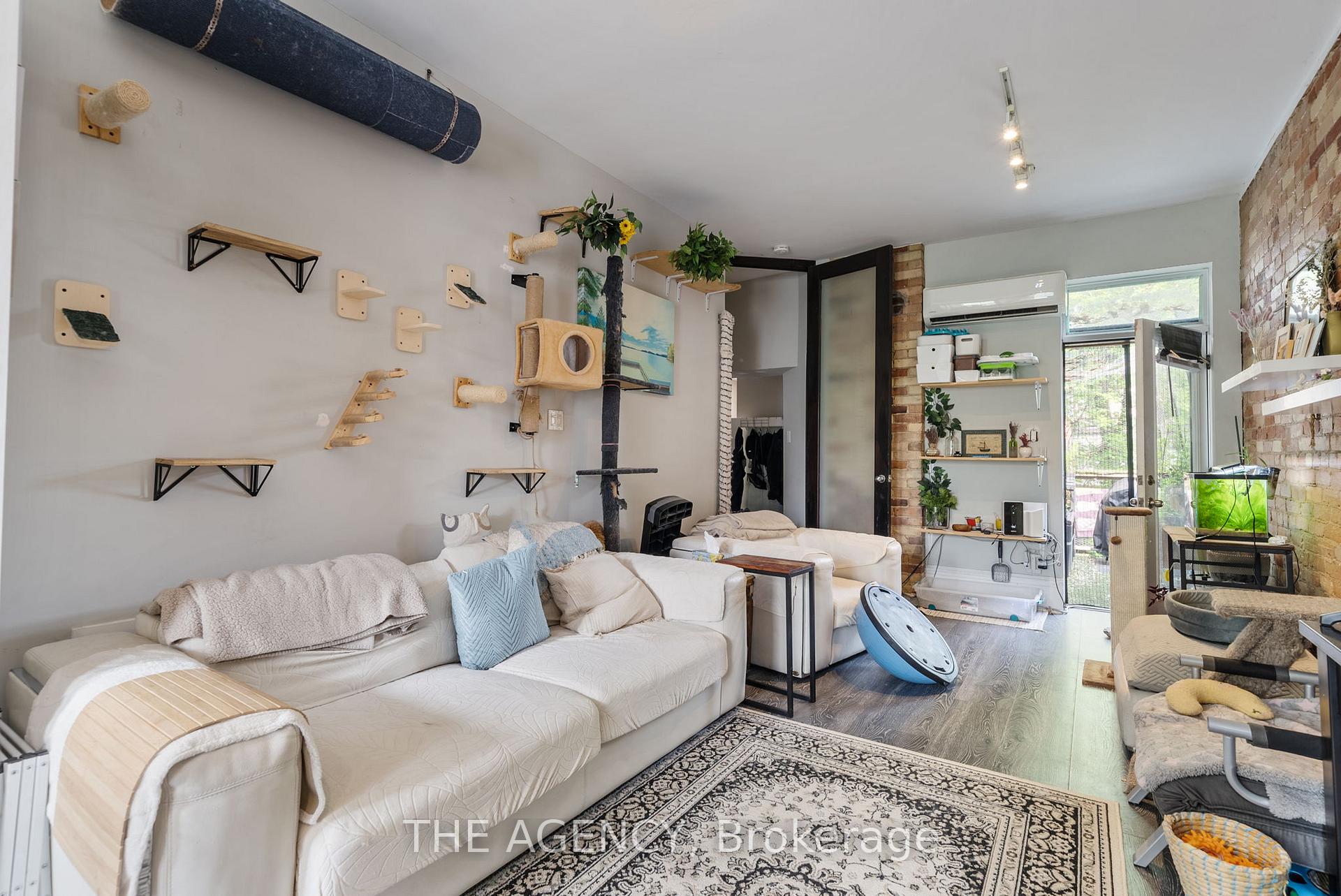Photo 16 of 31 Rose Avenue, Toronto, Cabbagetown-South St. James Town — HOMEH