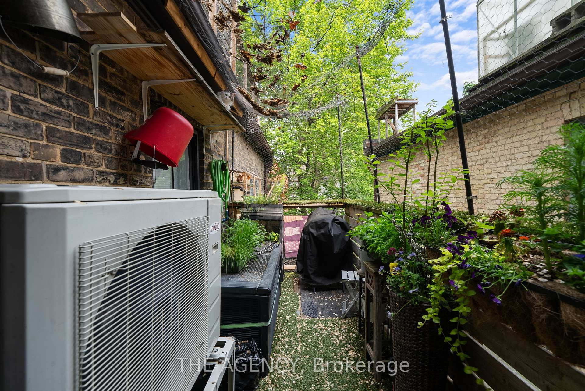Photo 23 of 31 Rose Avenue, Toronto, Cabbagetown-South St. James Town — HOMEH