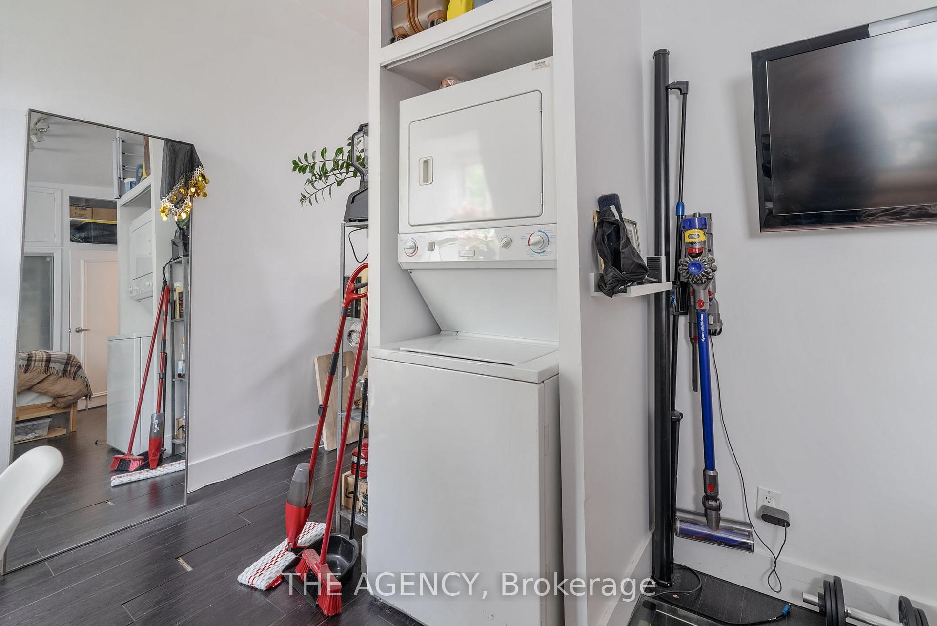 Photo 32 of 31 Rose Avenue, Toronto, Cabbagetown-South St. James Town — HOMEH