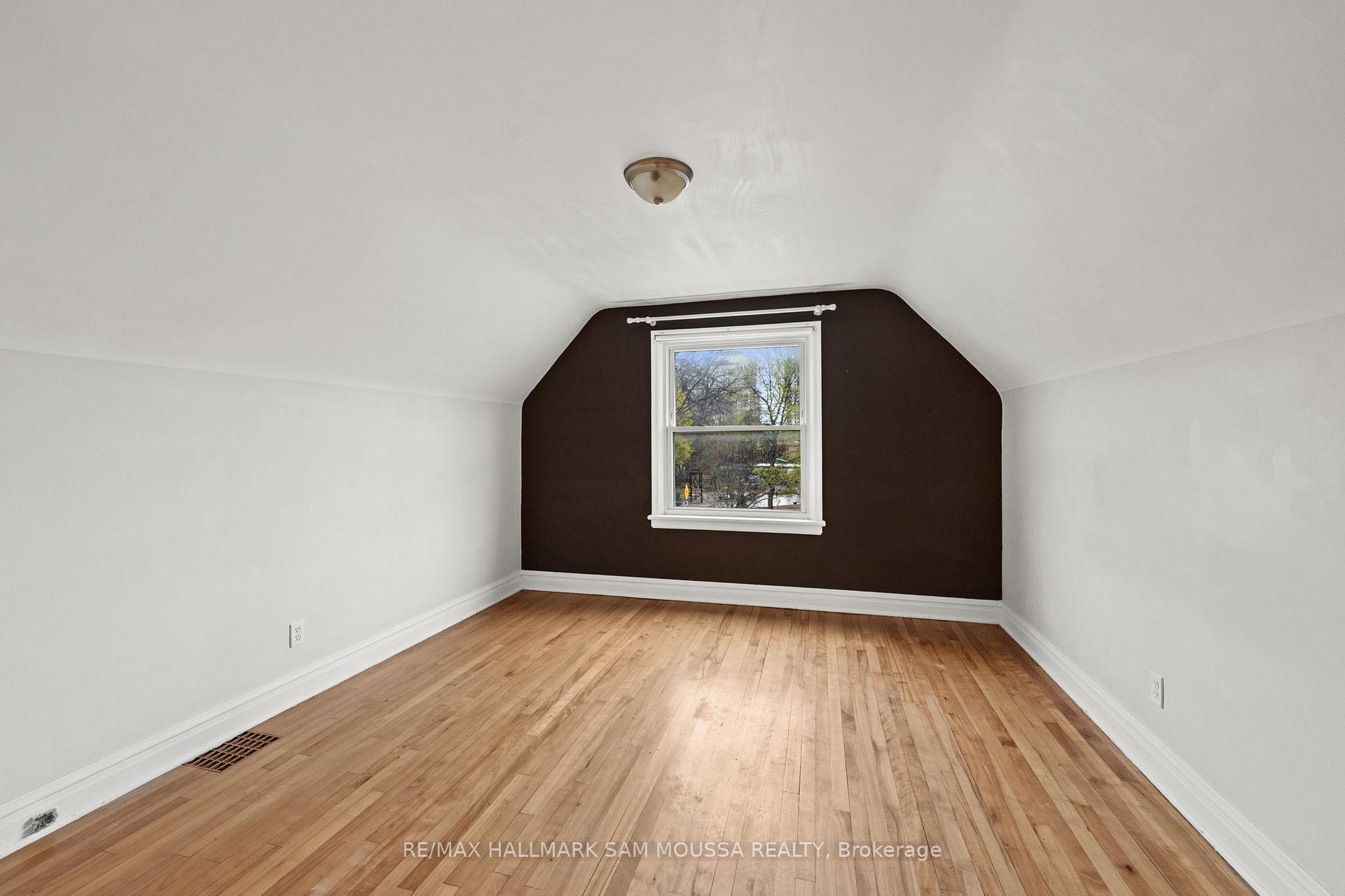 Photo 15 of 378 Byron Avenue, Ottawa, Westboro/Hampton Park — HOMEH