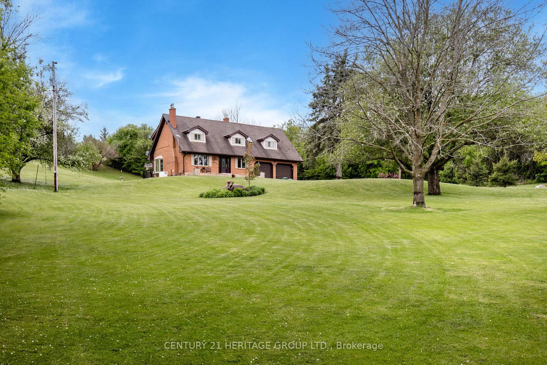 Photo 3 of 5827 7th Line, New Tecumseth, Rural New Tecumseth — HOMEH