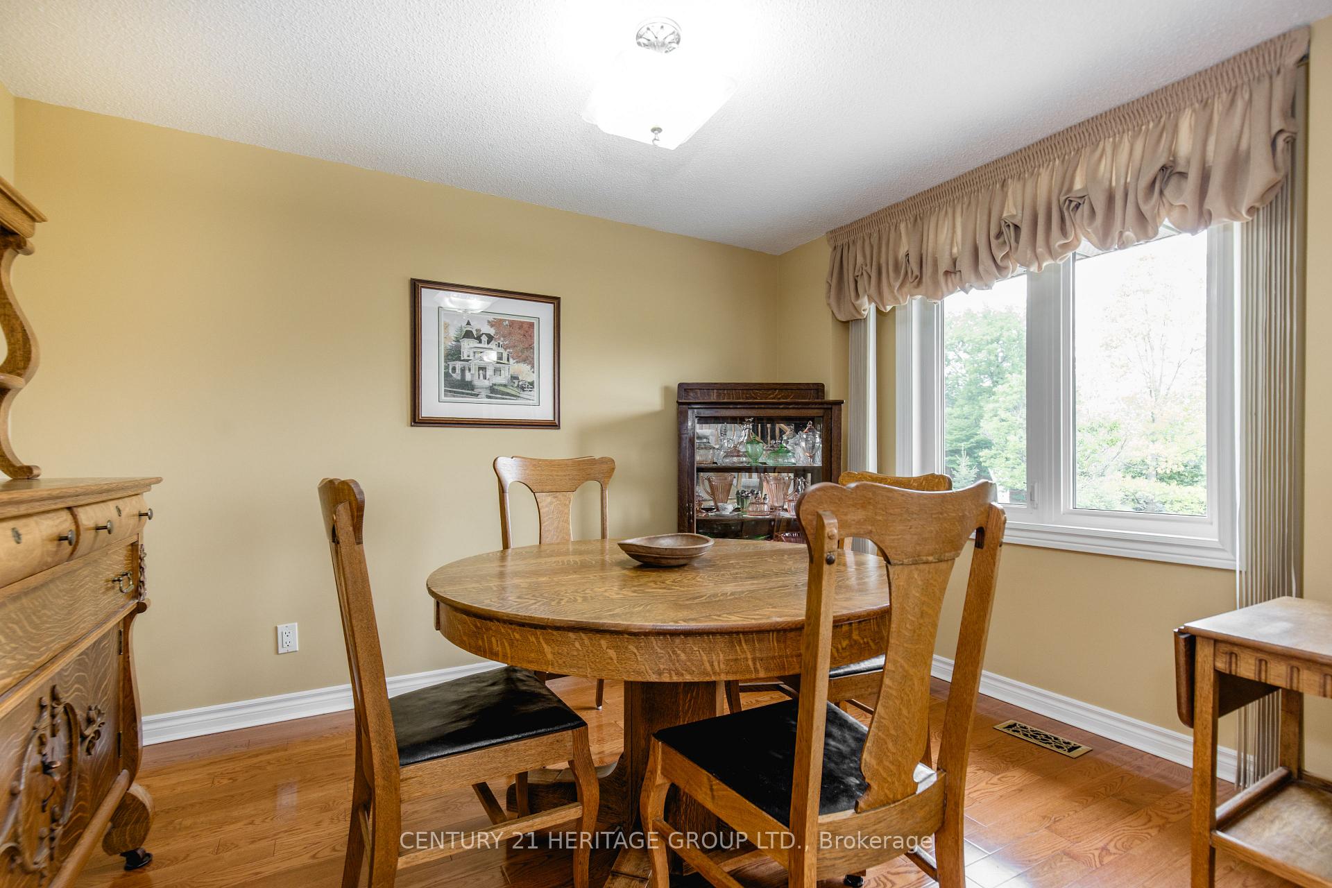 Photo 14 of 5827 7th Line, New Tecumseth, Rural New Tecumseth — HOMEH