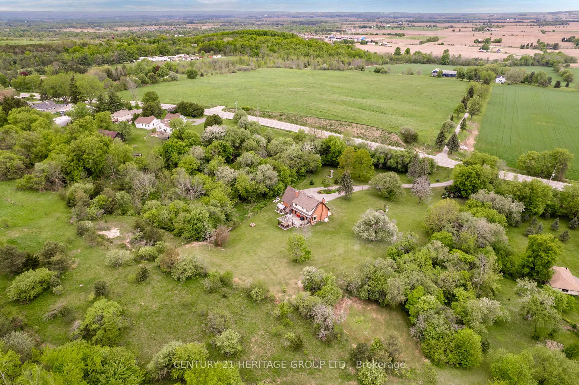 Photo 29 of 5827 7th Line, New Tecumseth, Rural New Tecumseth — HOMEH