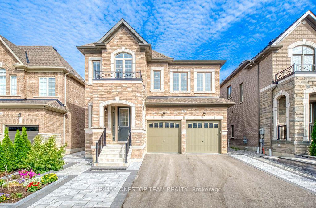 Photo 2 of 70 Madoc Place, Vaughan, Vellore Village — HOMEH