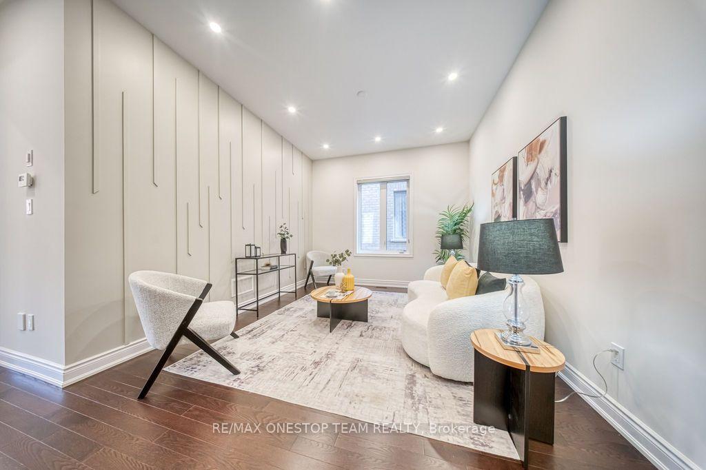 Photo 9 of 70 Madoc Place, Vaughan, Vellore Village — HOMEH