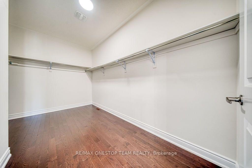 Photo 32 of 70 Madoc Place, Vaughan, Vellore Village — HOMEH