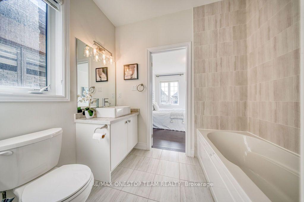 Photo 39 of 70 Madoc Place, Vaughan, Vellore Village — HOMEH