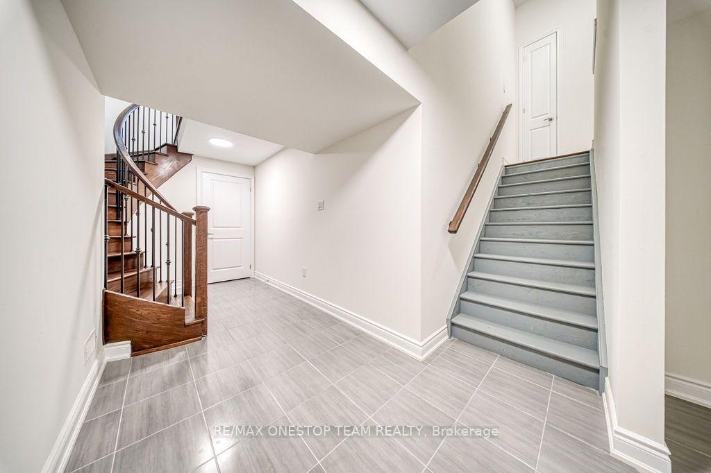 Photo 41 of 70 Madoc Place, Vaughan, Vellore Village — HOMEH