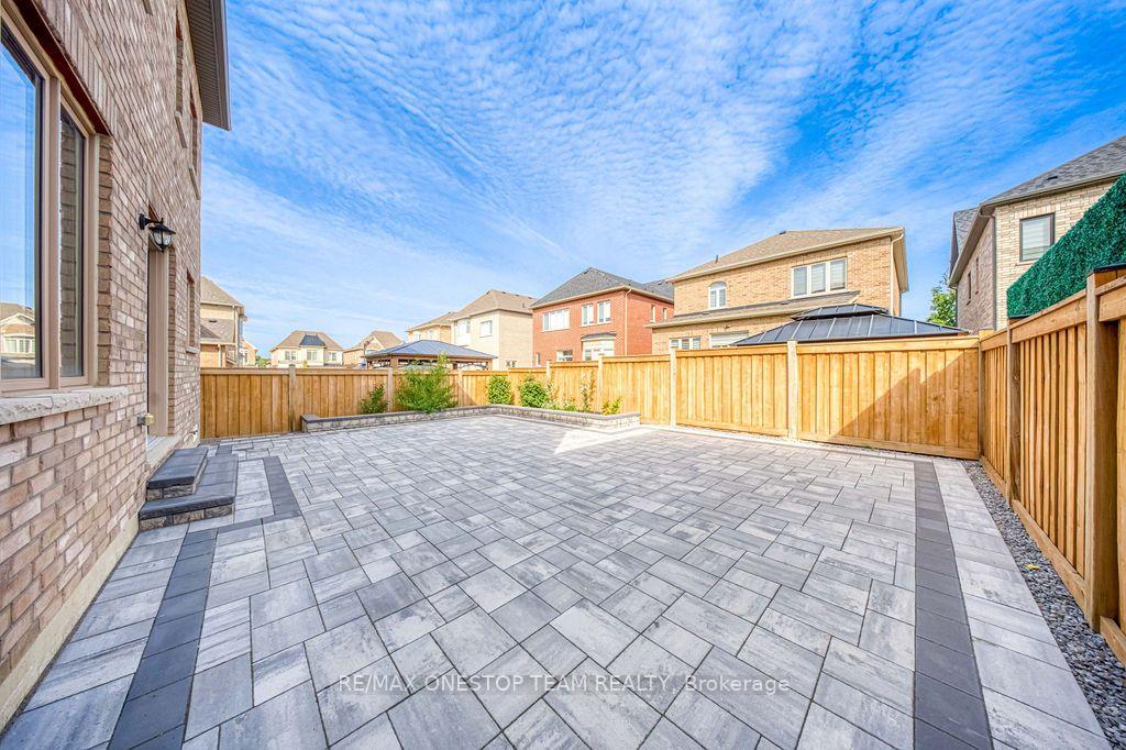 Photo 43 of 70 Madoc Place, Vaughan, Vellore Village — HOMEH