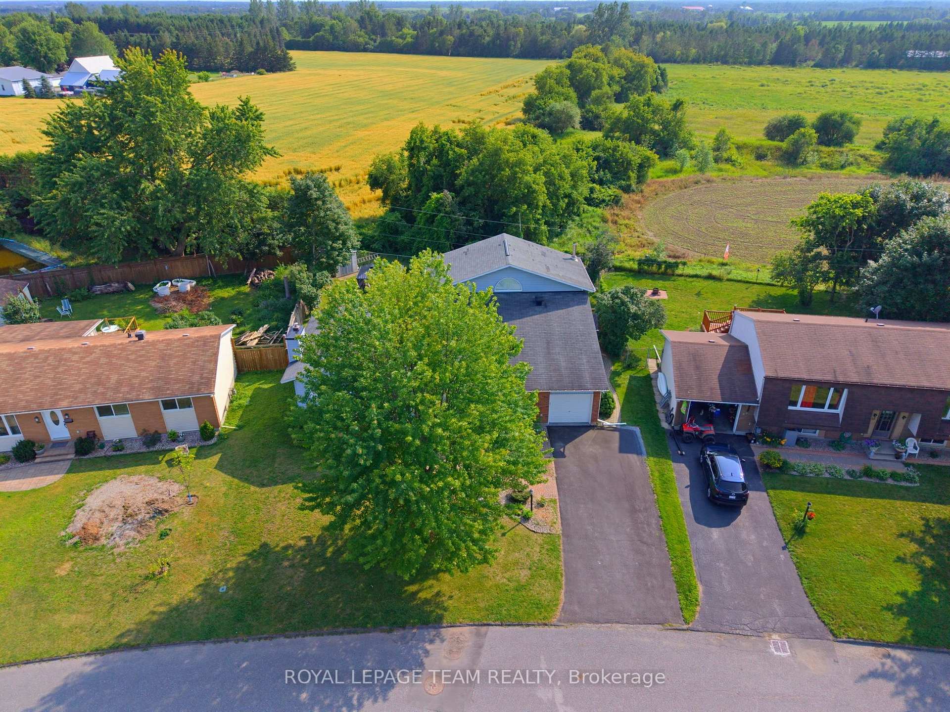 Photo 3 of 49 Owlshead Road, Ottawa, Munster — HOMEH