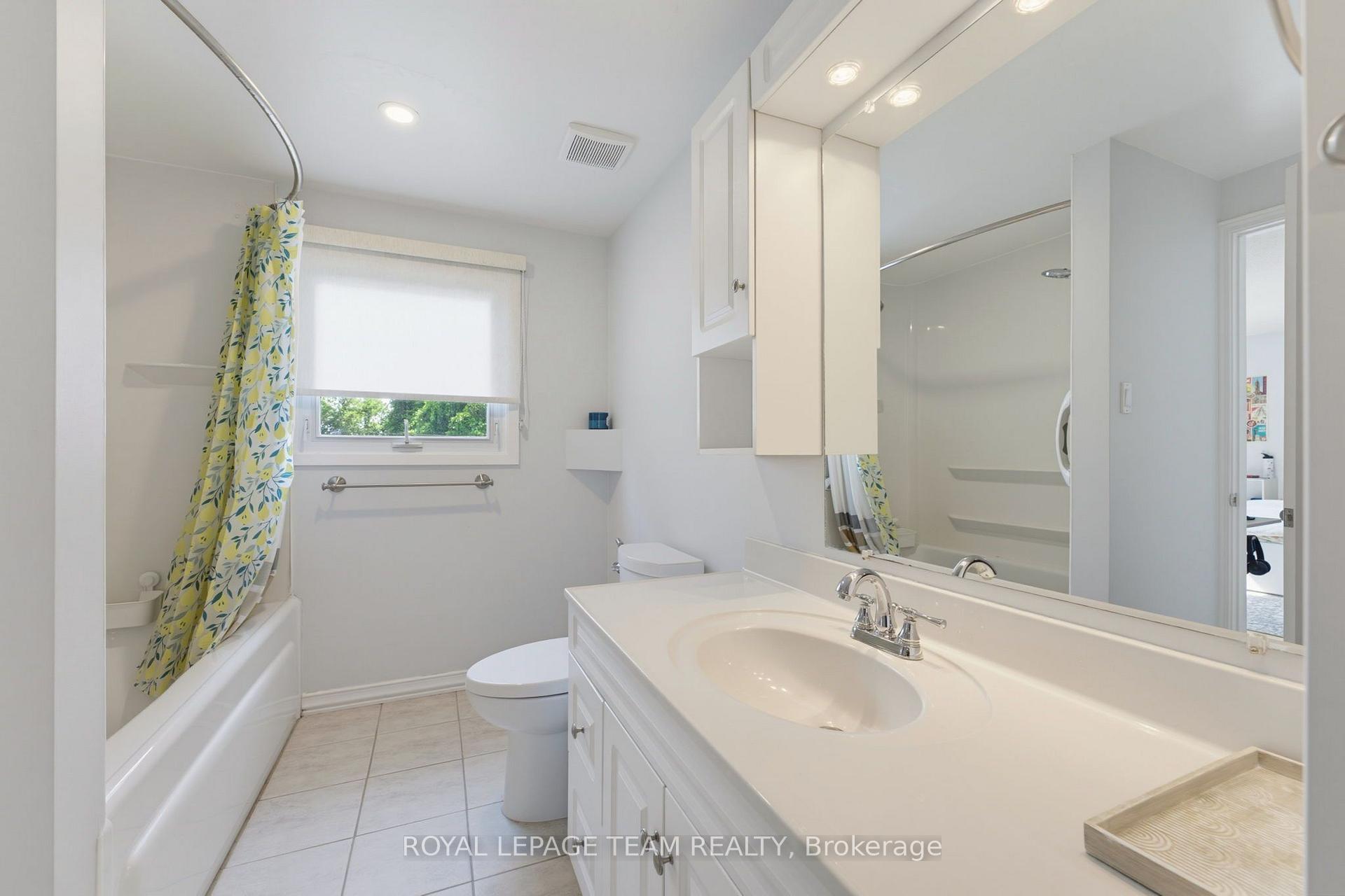 Photo 35 of 49 Owlshead Road, Ottawa, Munster — HOMEH