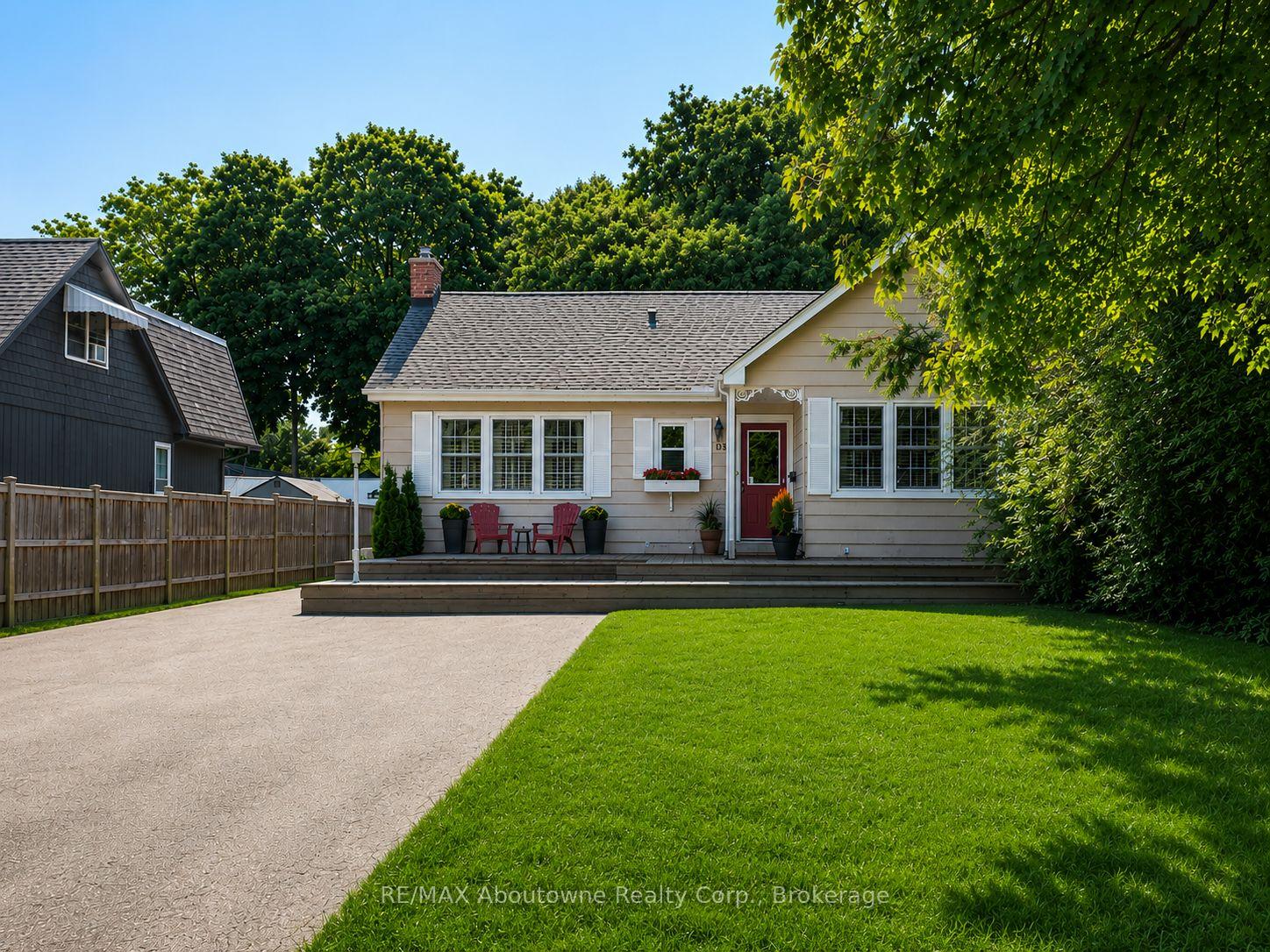Photo 1 of 938 King Road, Burlington, LaSalle — HOMEH