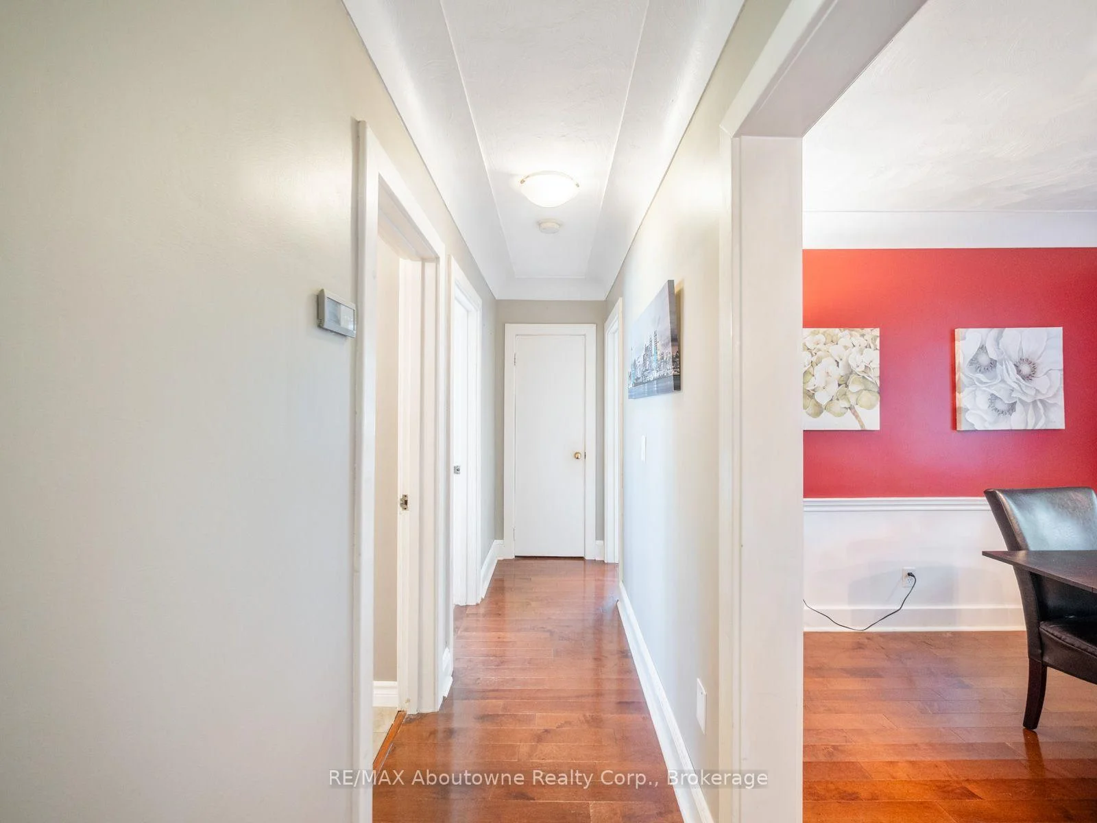 Photo 29 of 938 King Road, Burlington, LaSalle — HOMEH