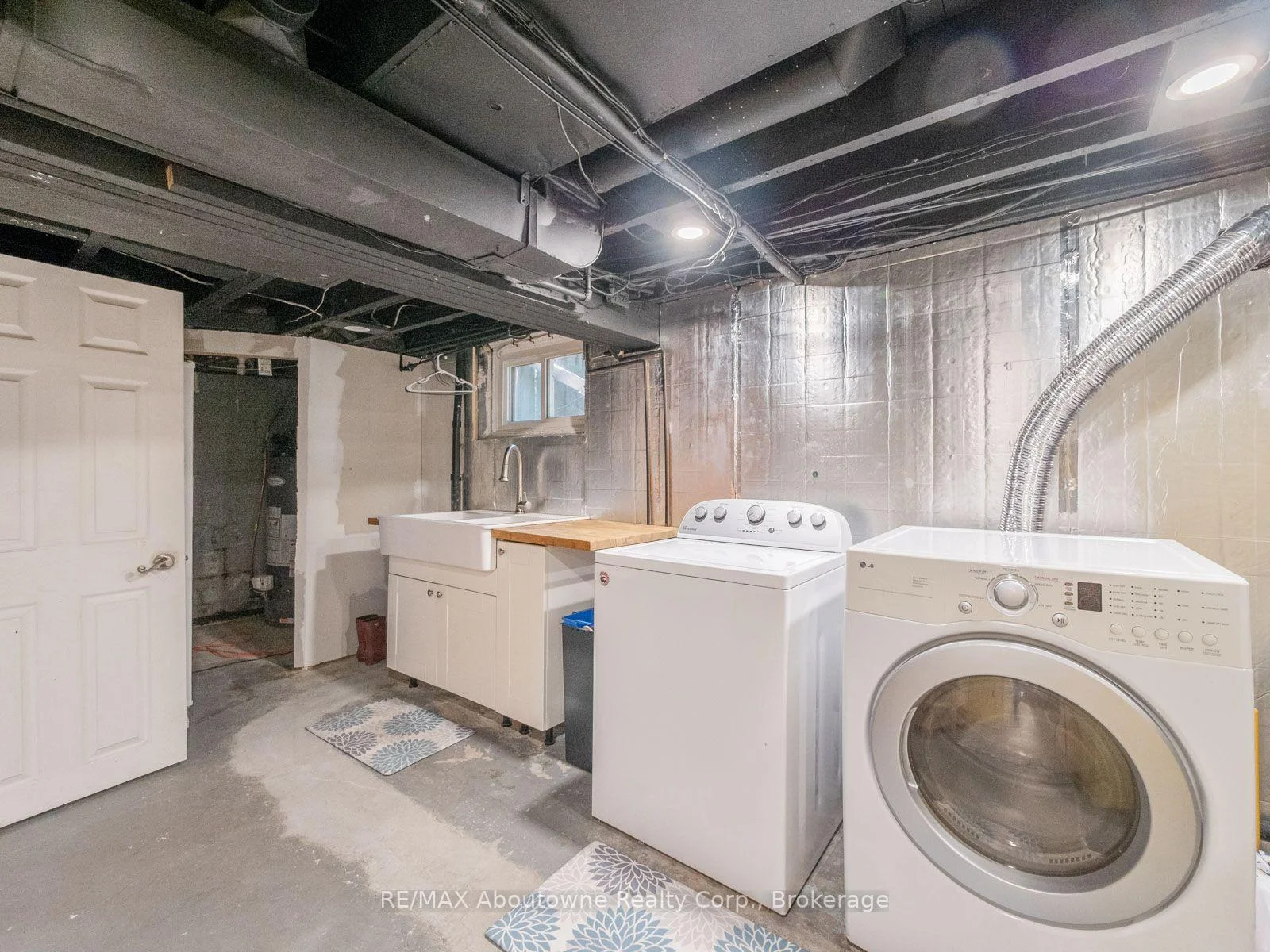 Photo 53 of 938 King Road, Burlington, LaSalle — HOMEH