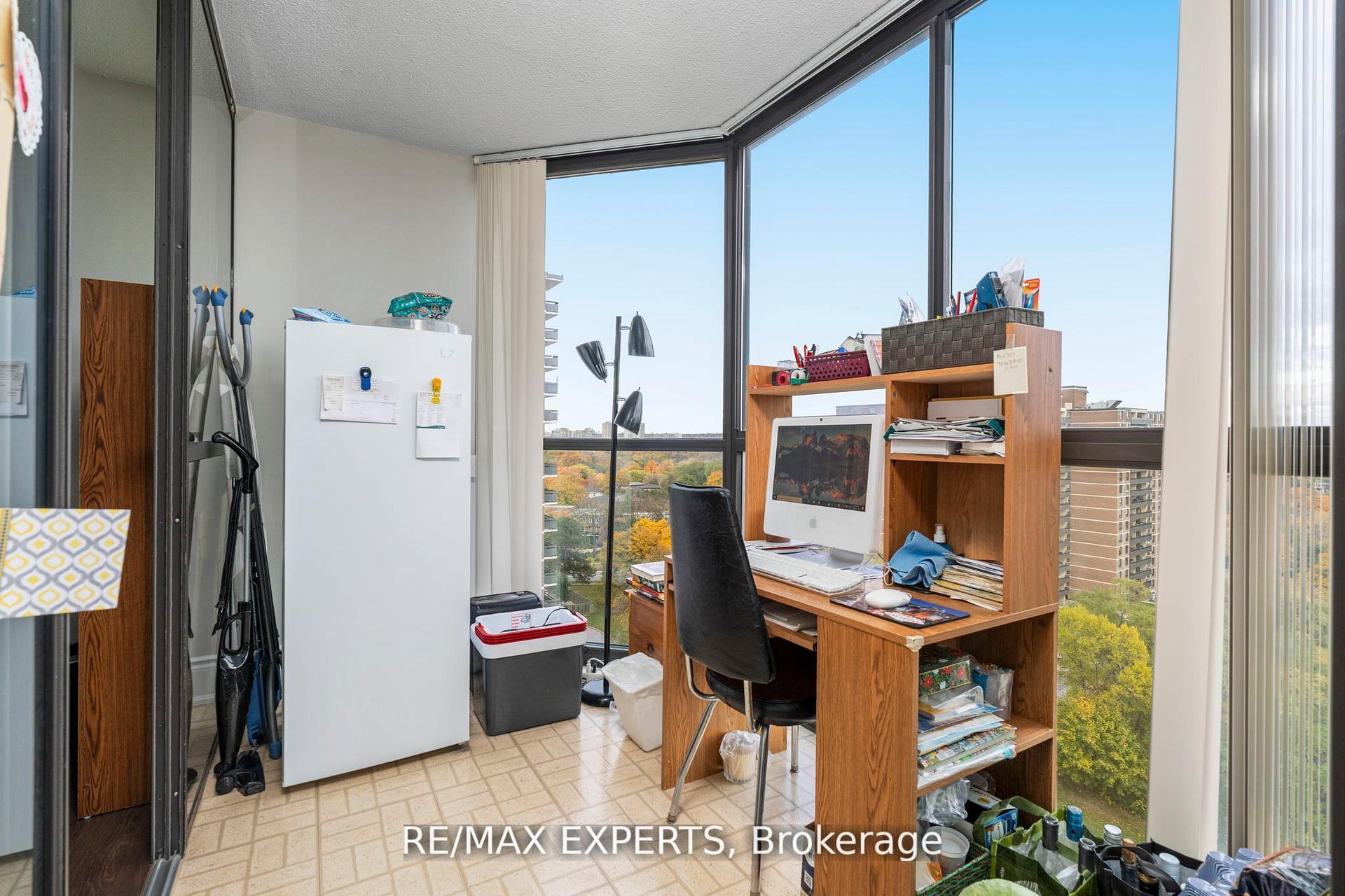 Photo 18 of Unit 1103, 40 Richview Road, Etobicoke, Humber Heights — HOMEH
