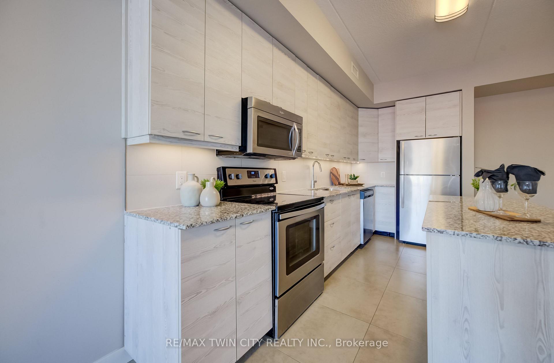 Photo 11 of Unit 708, 280 Lester Street, Waterloo, Beechwood/University — HOMEH