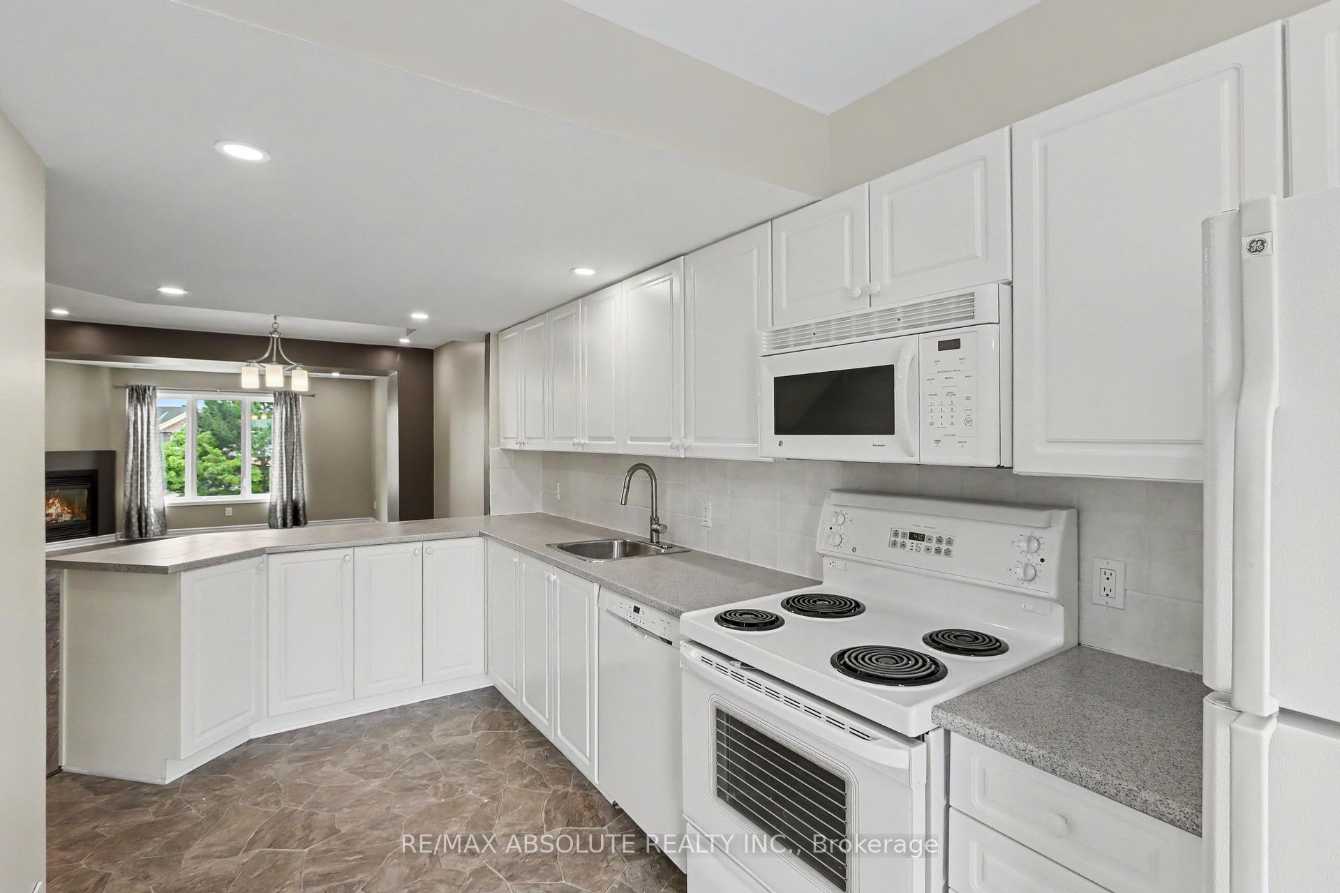 Photo 7 of 294 Cresthaven Drive, Ottawa, Barrhaven East — HOMEH