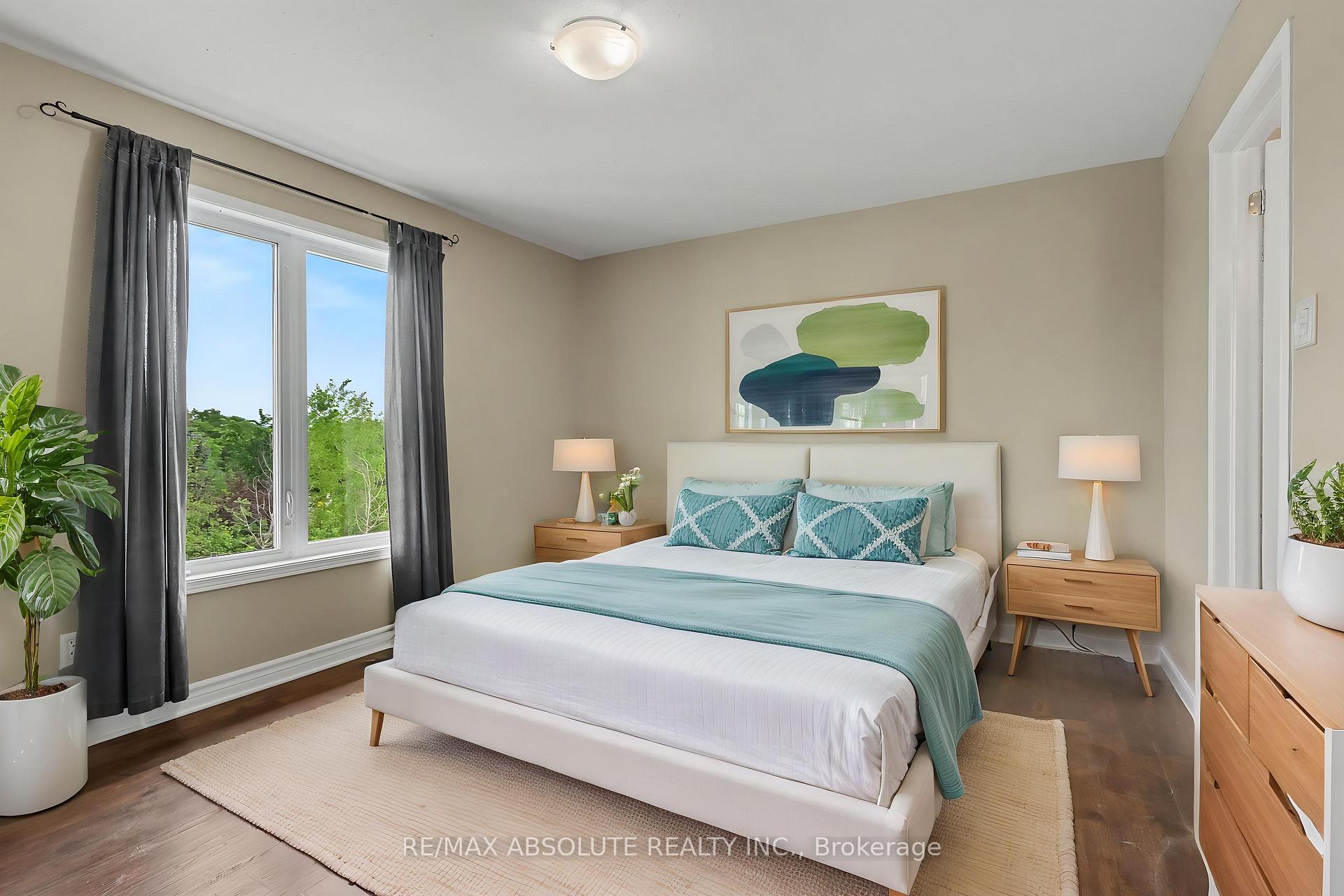 Photo 10 of 294 Cresthaven Drive, Ottawa, Barrhaven East — HOMEH
