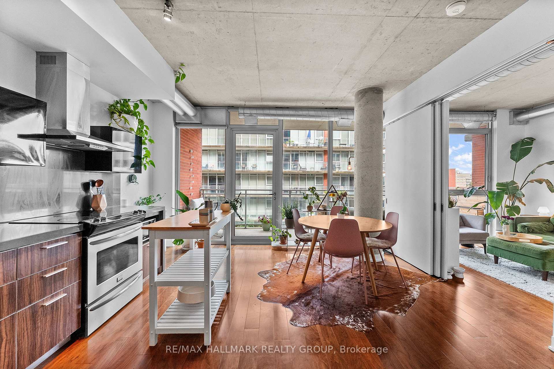 Photo 2 of Unit 515, 360 Mcleod Street, Ottawa, Ottawa Centre — HOMEH