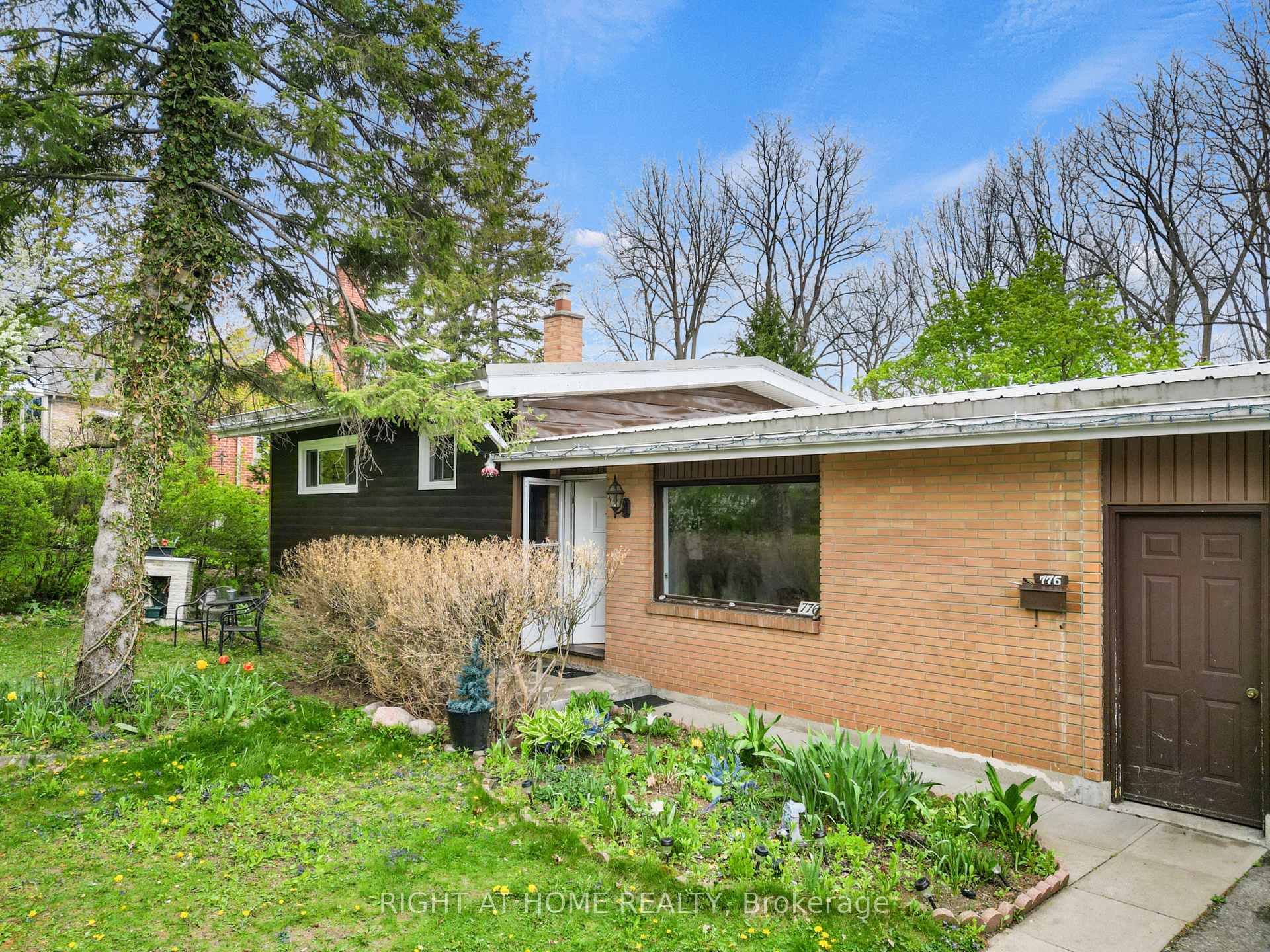 Photo of 776 Sunninghill Avenue