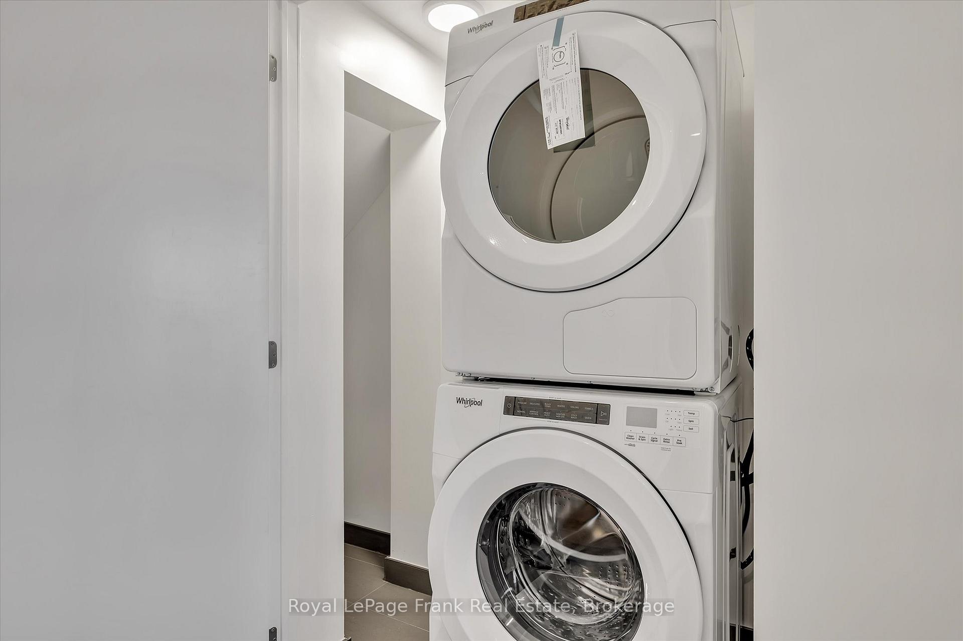 Photo 17 of Unit 902, 195 Hunter Street, Peterborough, Ashburnham Ward 4 — HOMEH