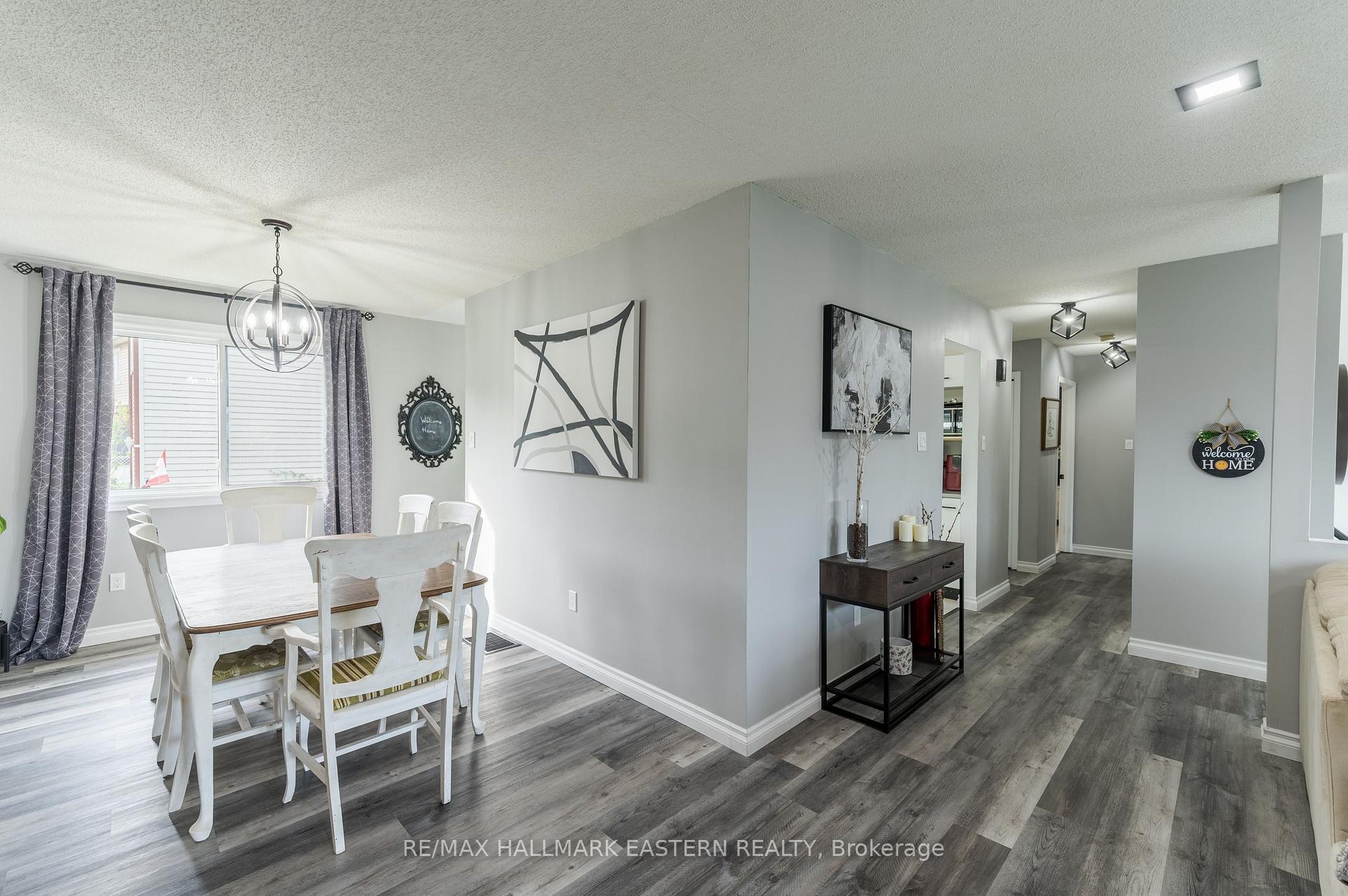 Photo 11 of 1663 Ramblewood Drive, Peterborough, Otonabee Ward 1 — HOMEH
