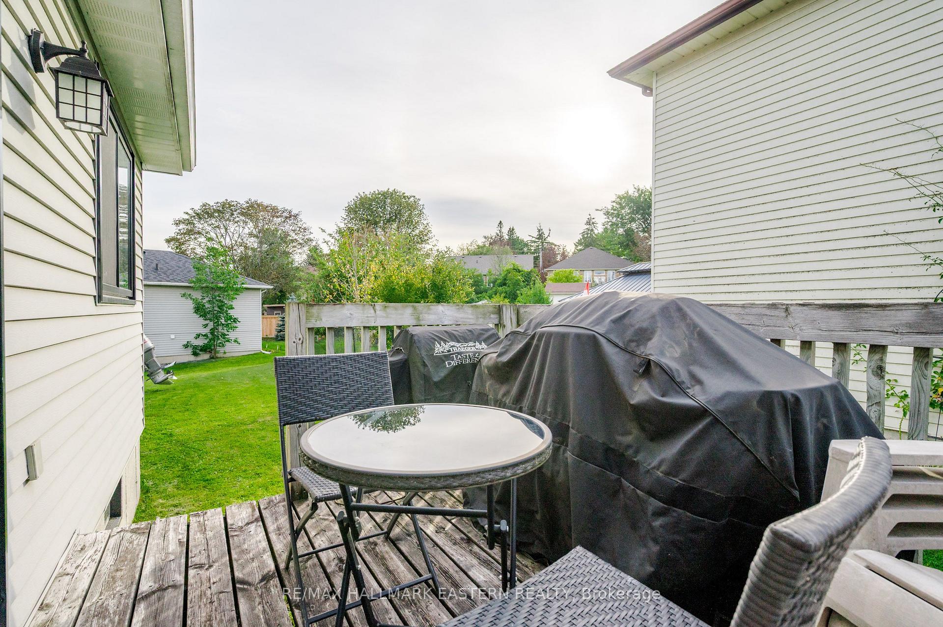 Photo 44 of 1663 Ramblewood Drive, Peterborough, Otonabee Ward 1 — HOMEH