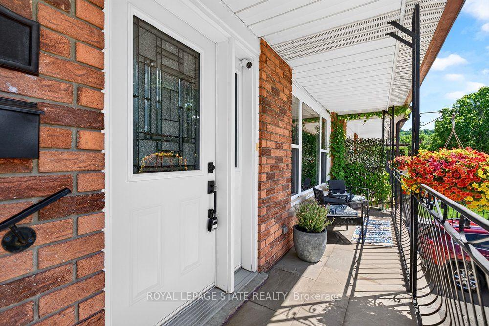 Photo 9 of 102 Birchlawn Drive, Hamilton, Stoney Creek — HOMEH