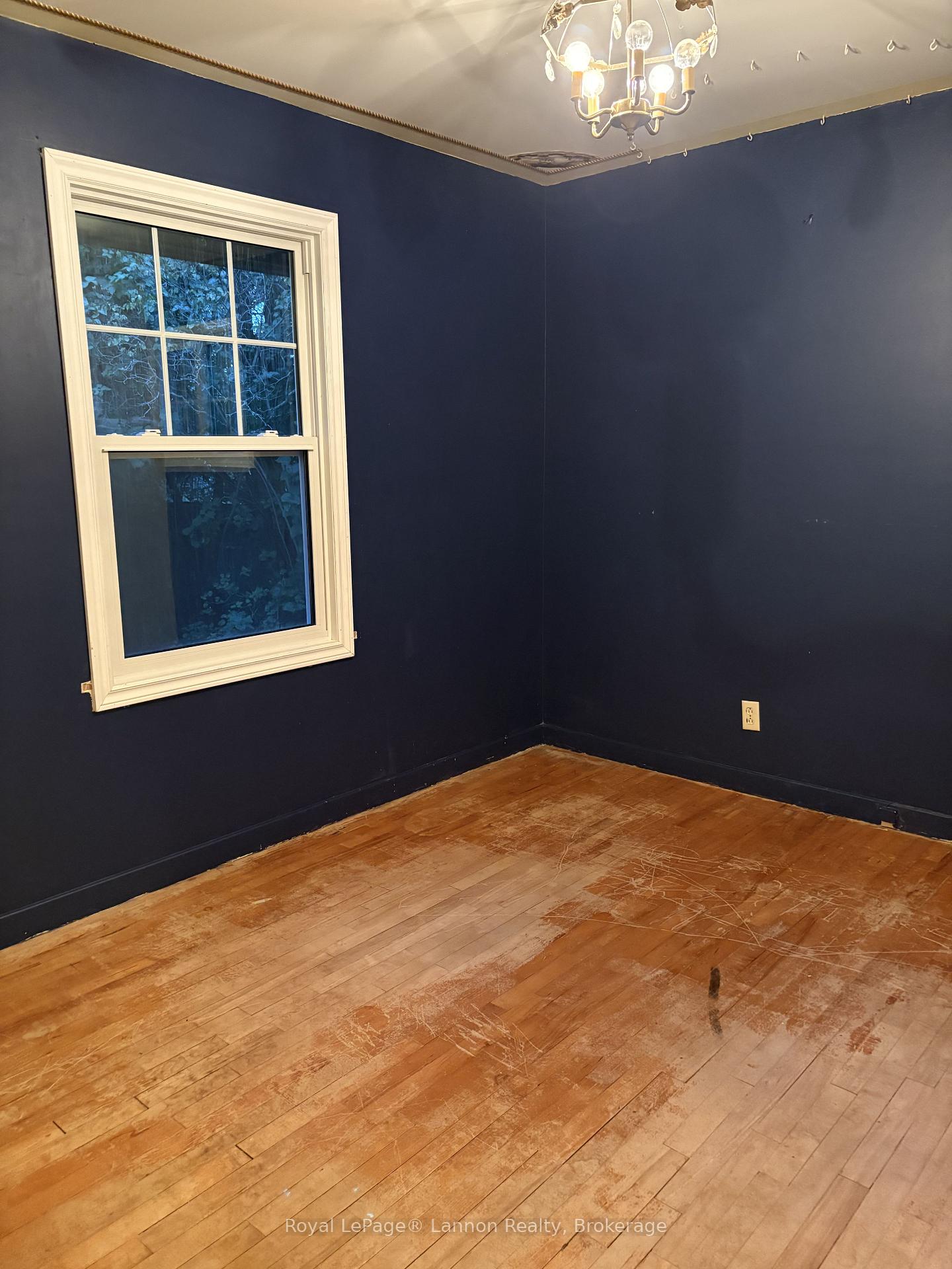 Photo 14 of 2126 Mcgregor Avenue, Thunder Bay, Green Acres — HOMEH