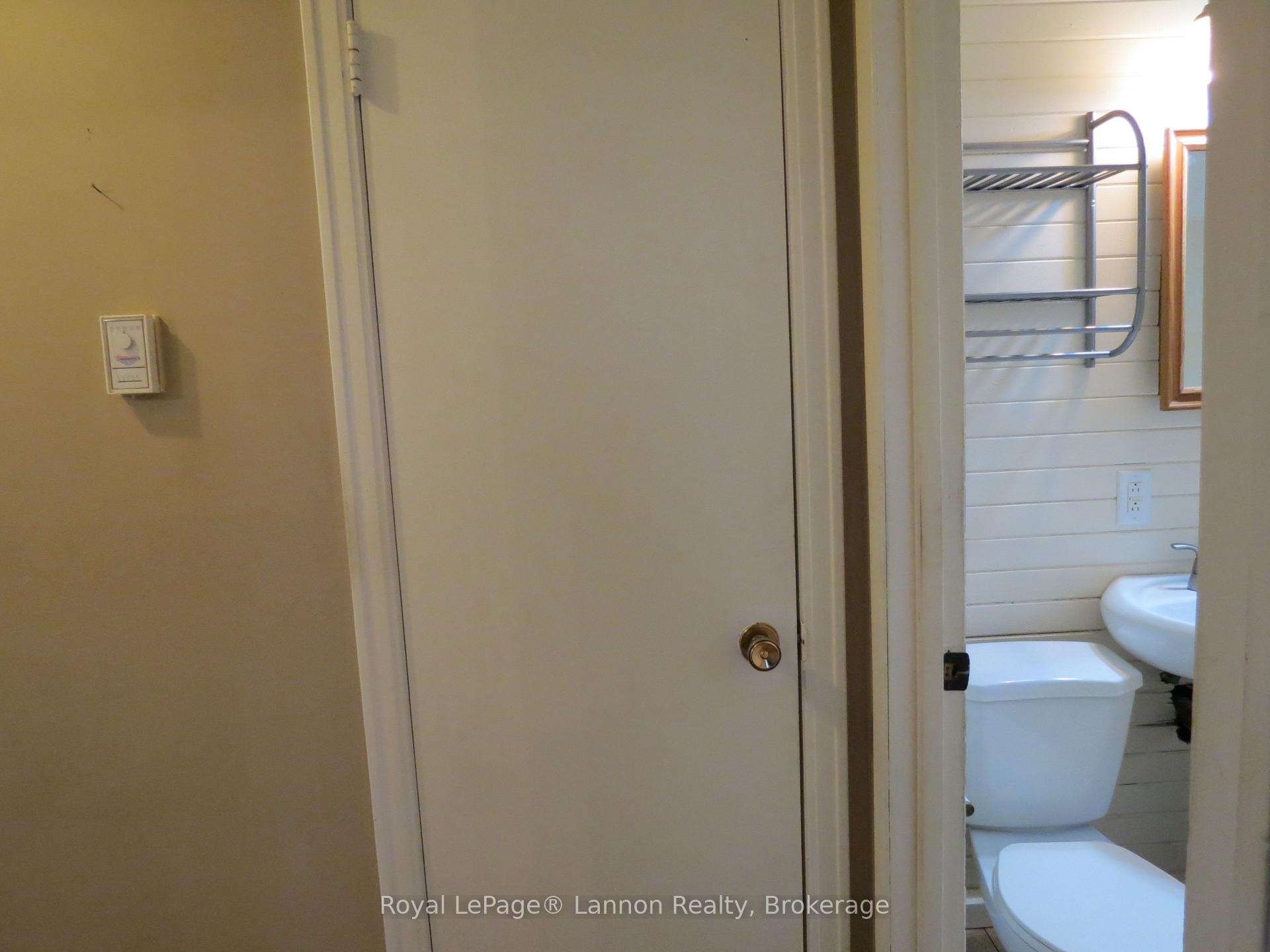 Photo 15 of 2126 Mcgregor Avenue, Thunder Bay, Green Acres — HOMEH