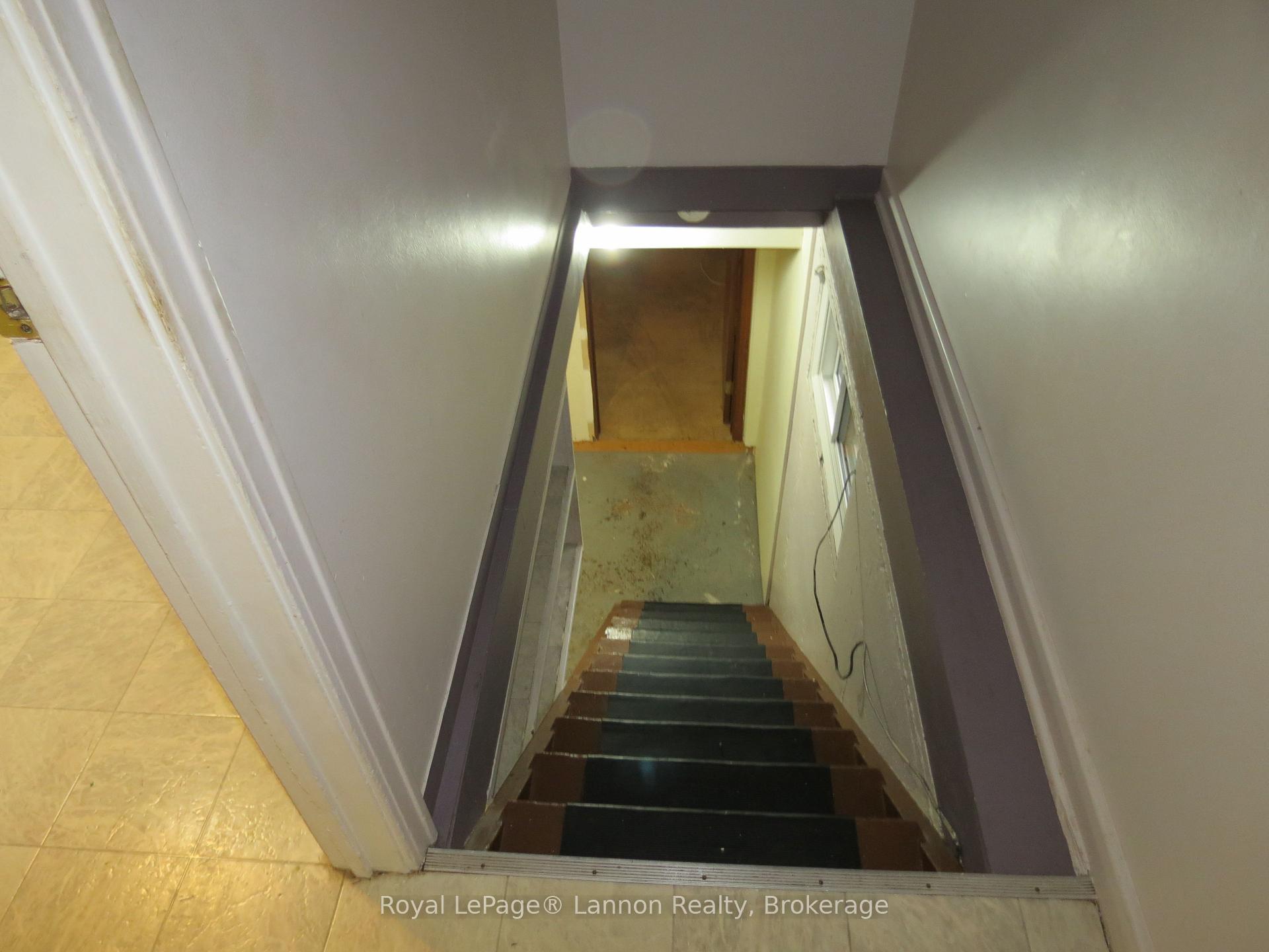 Photo 21 of 2126 Mcgregor Avenue, Thunder Bay, Green Acres — HOMEH