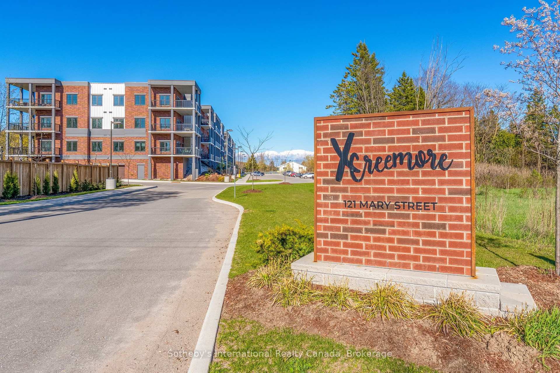 Photo 21 of Unit 315, 121 Mary Street, Clearview, Creemore — HOMEH