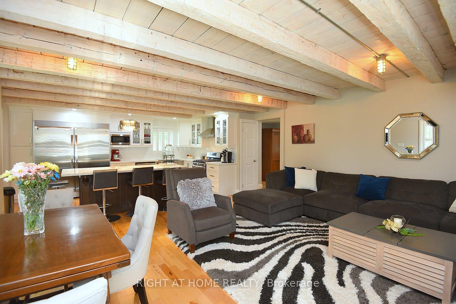 Photo 8 of 2030 Governors Road, Hamilton, Rural Ancaster — HOMEH