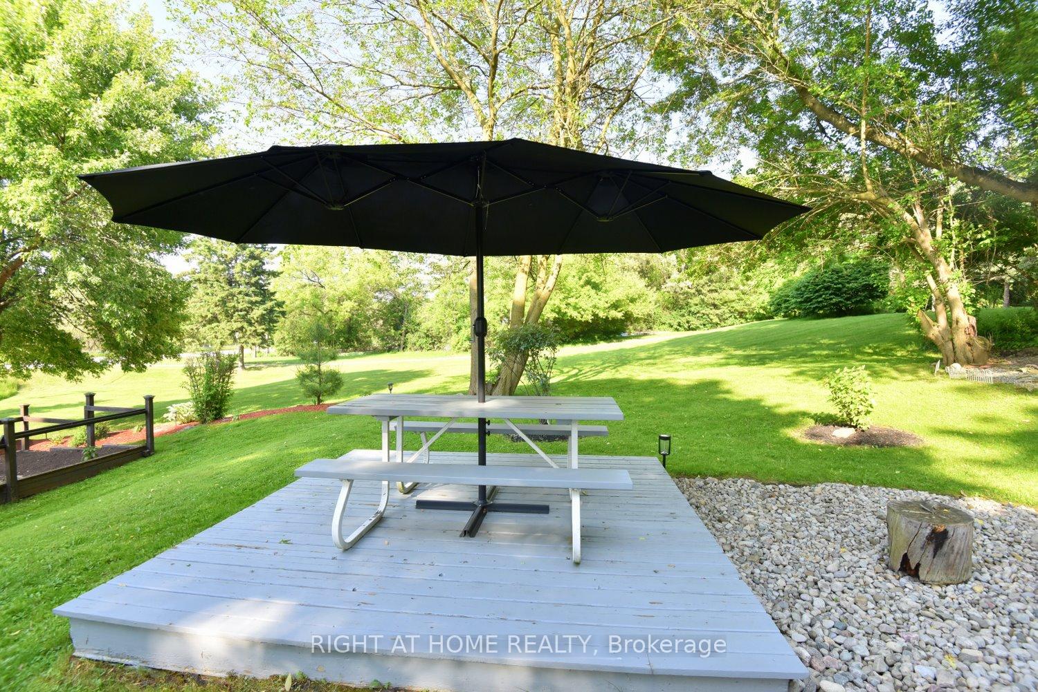Photo 44 of 2030 Governors Road, Hamilton, Rural Ancaster — HOMEH